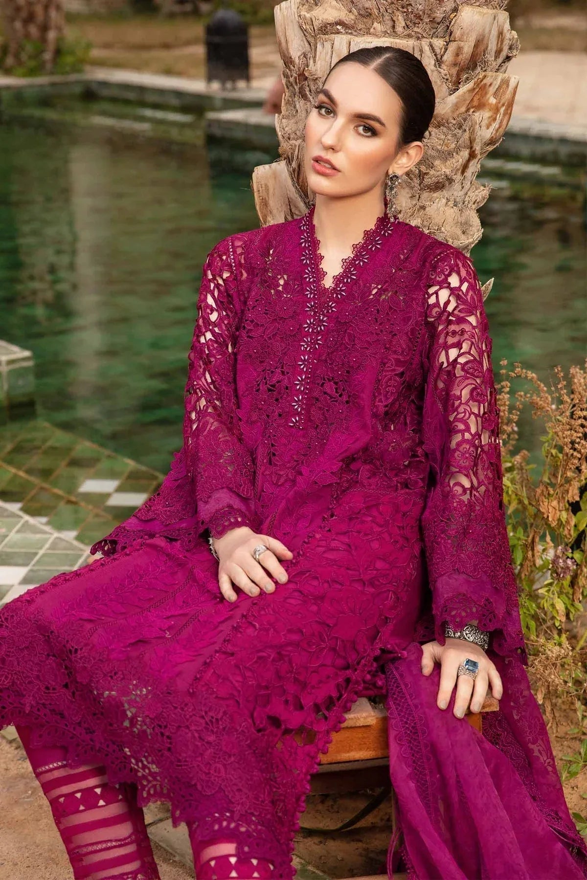 Maria B - D-2409-B - Lawn - Aqsa Fabrics
