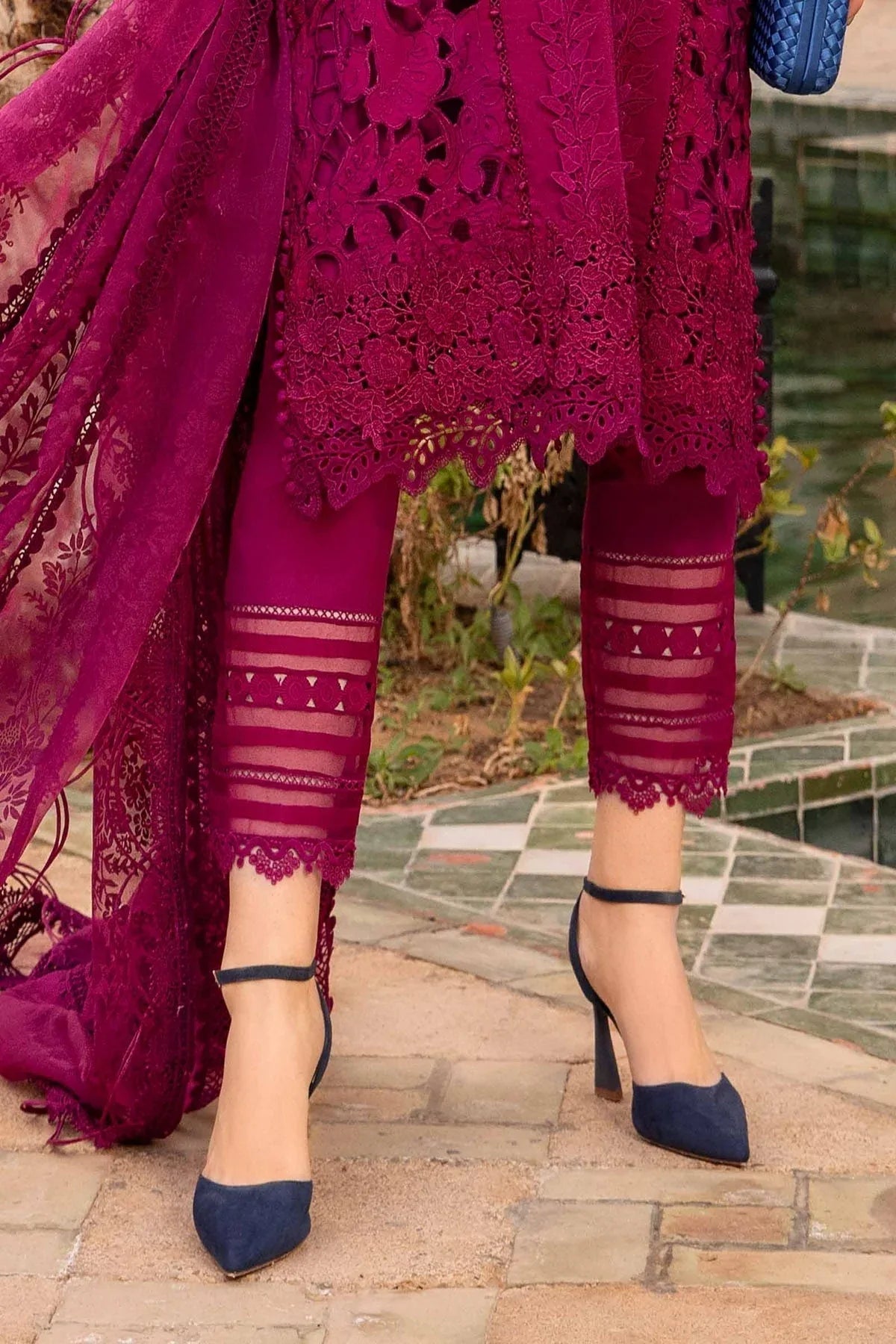 Maria B - D-2409-B - Lawn - Aqsa Fabrics
