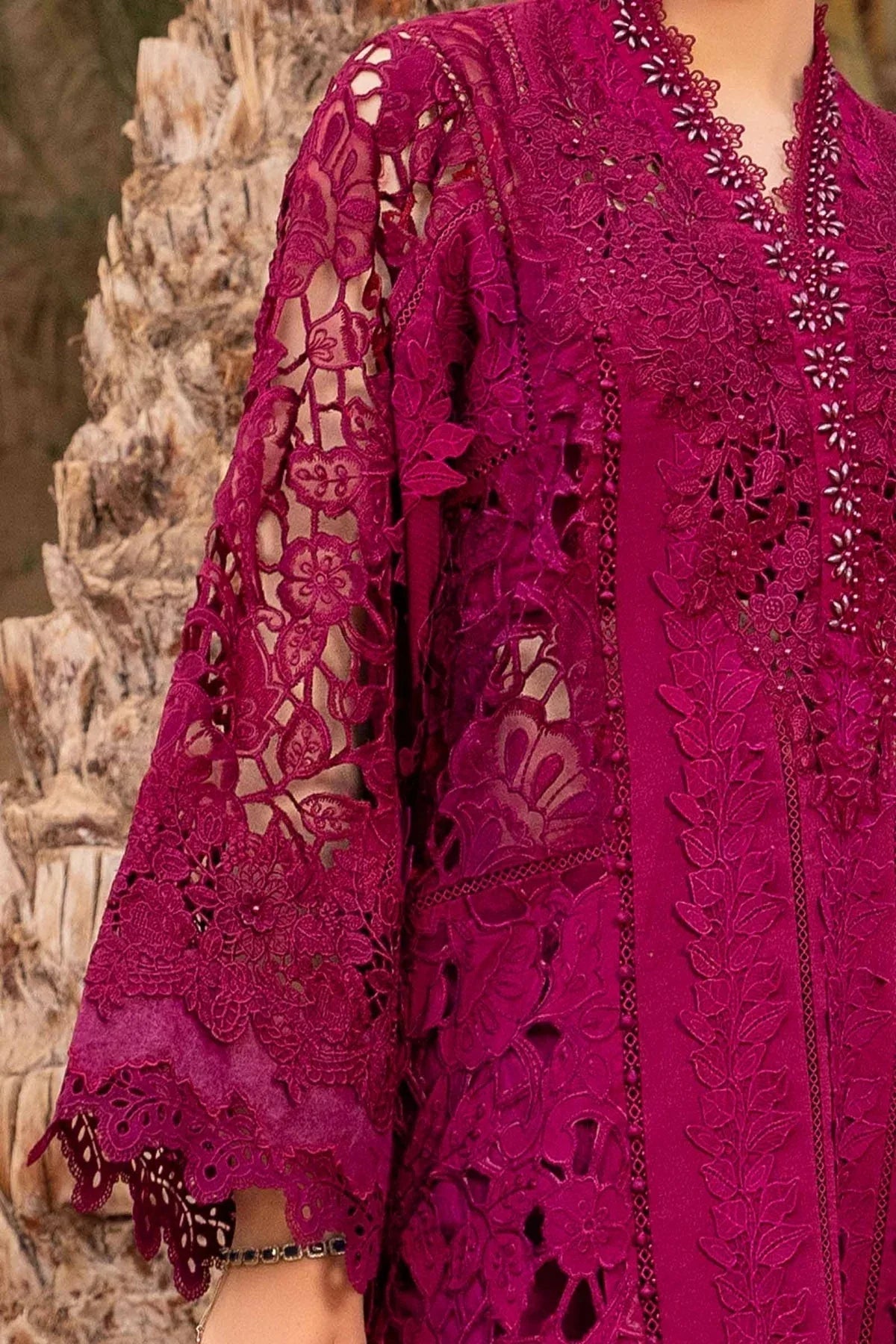 Maria B - D-2409-B - Lawn - Aqsa Fabrics