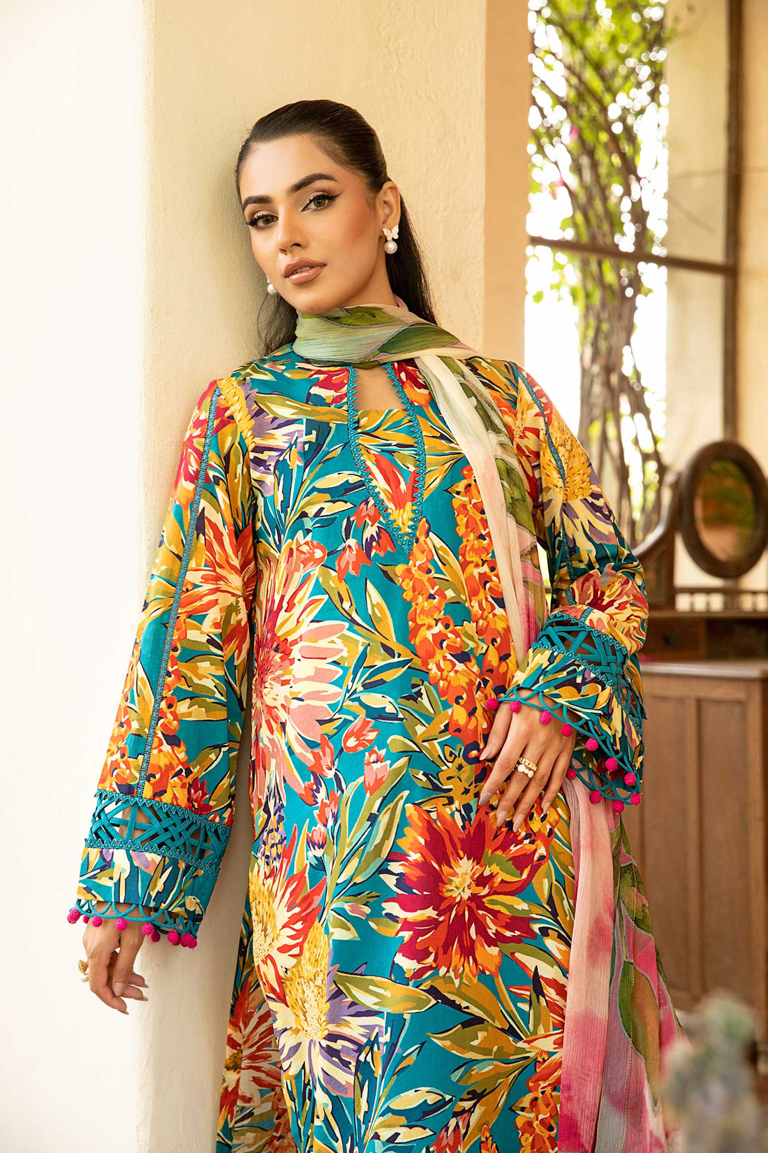 Maria B | Eid Basic Lawn | MB-CUS25-903A - Aqsa Fabrics