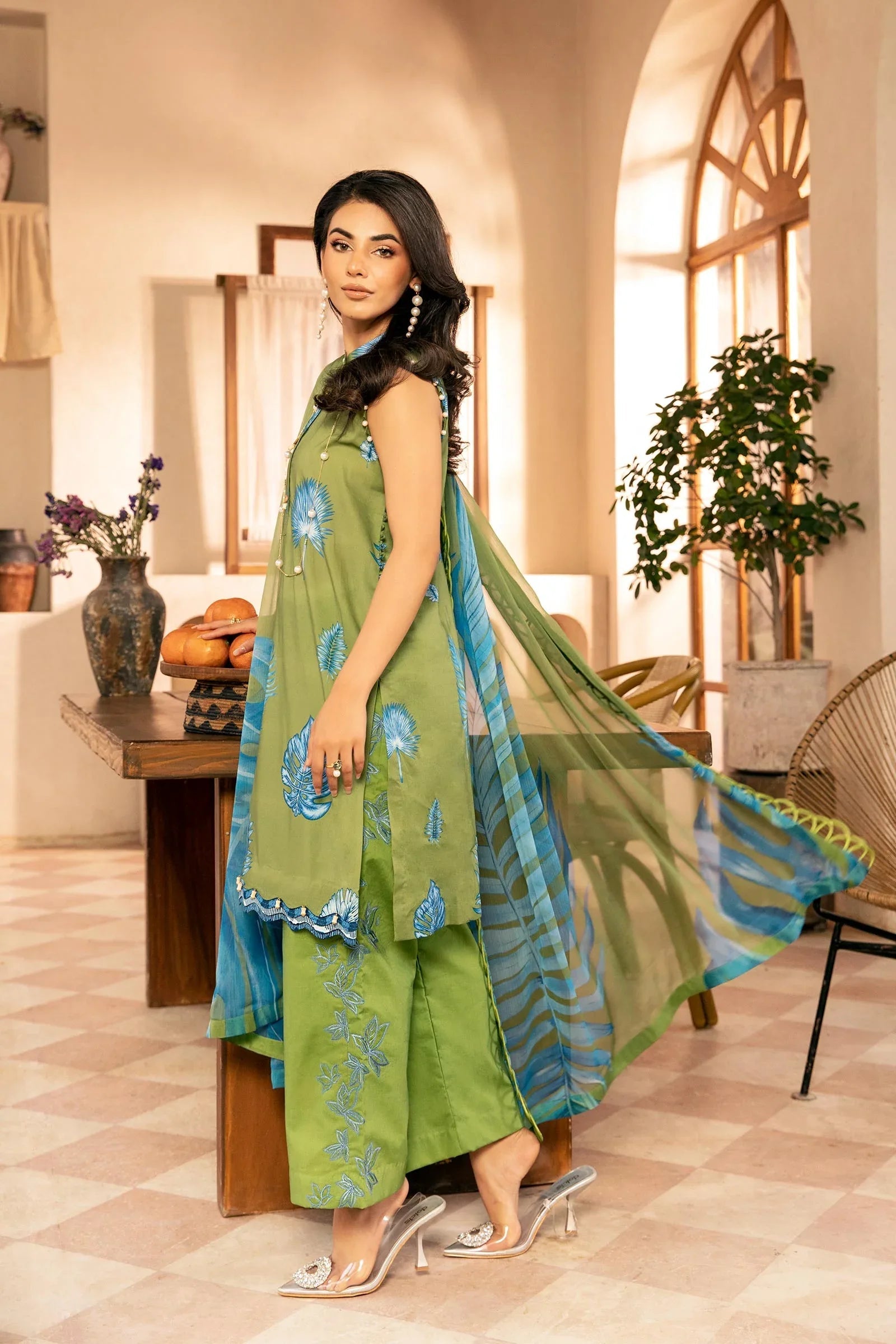 Maria B | Eid Basic Lawn | MB-CUS25-906A - Aqsa Fabrics