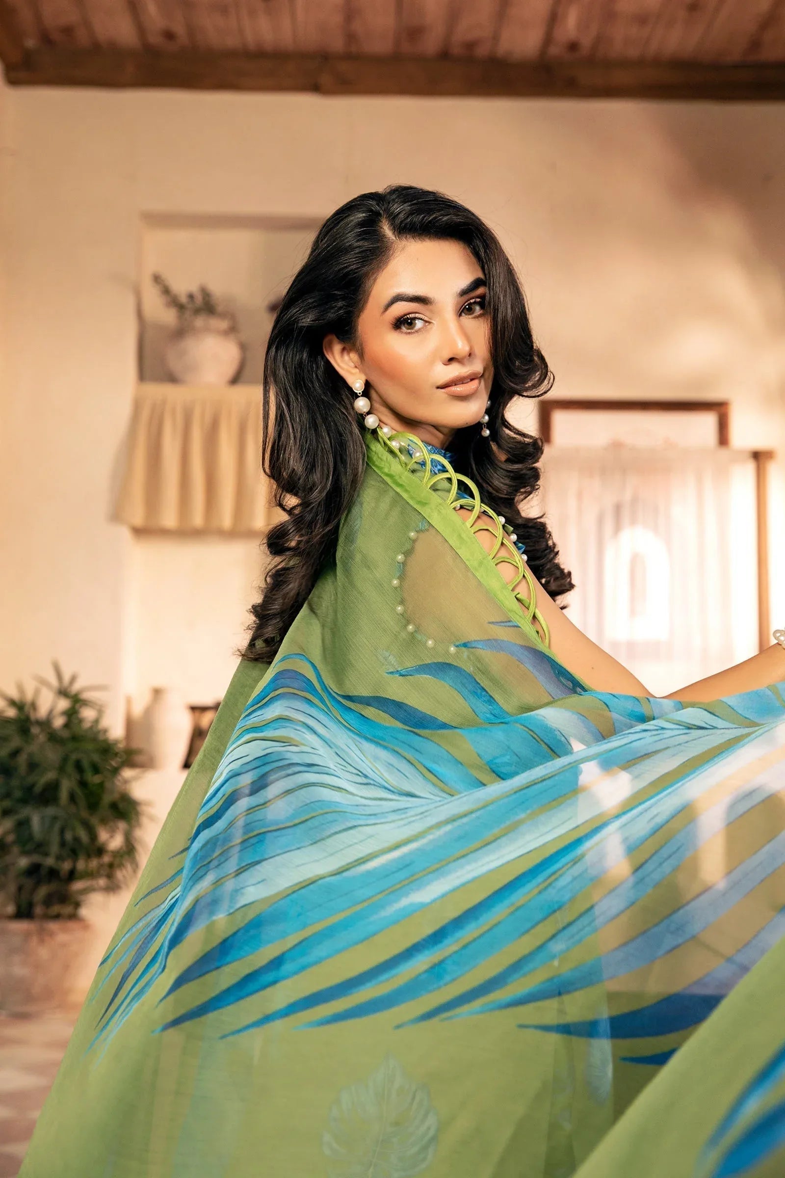 Maria B | Eid Basic Lawn | MB-CUS25-906A - Aqsa Fabrics