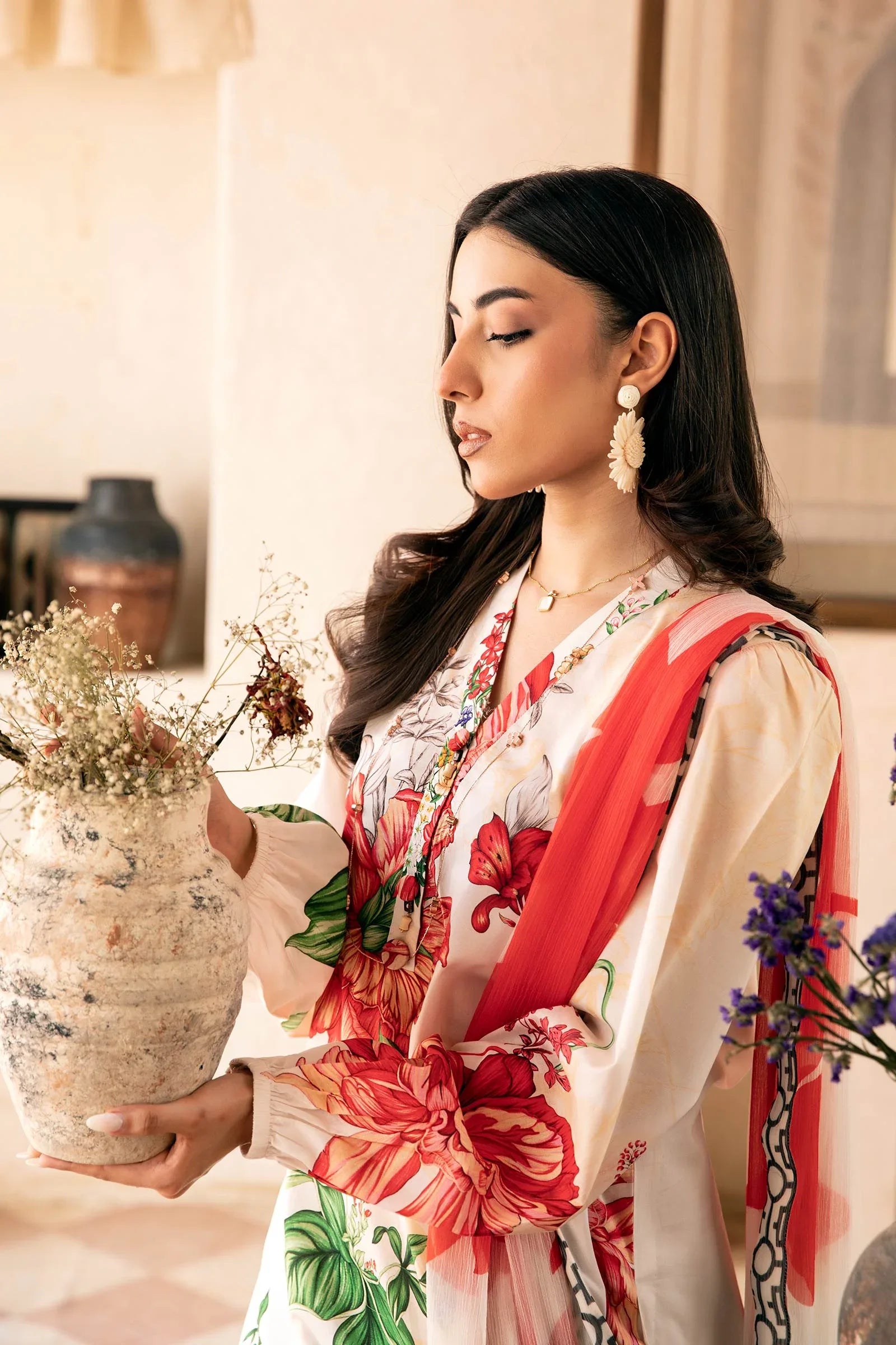 Maria B | Eid Basic Lawn | MB-CUS25-907B - Aqsa Fabrics
