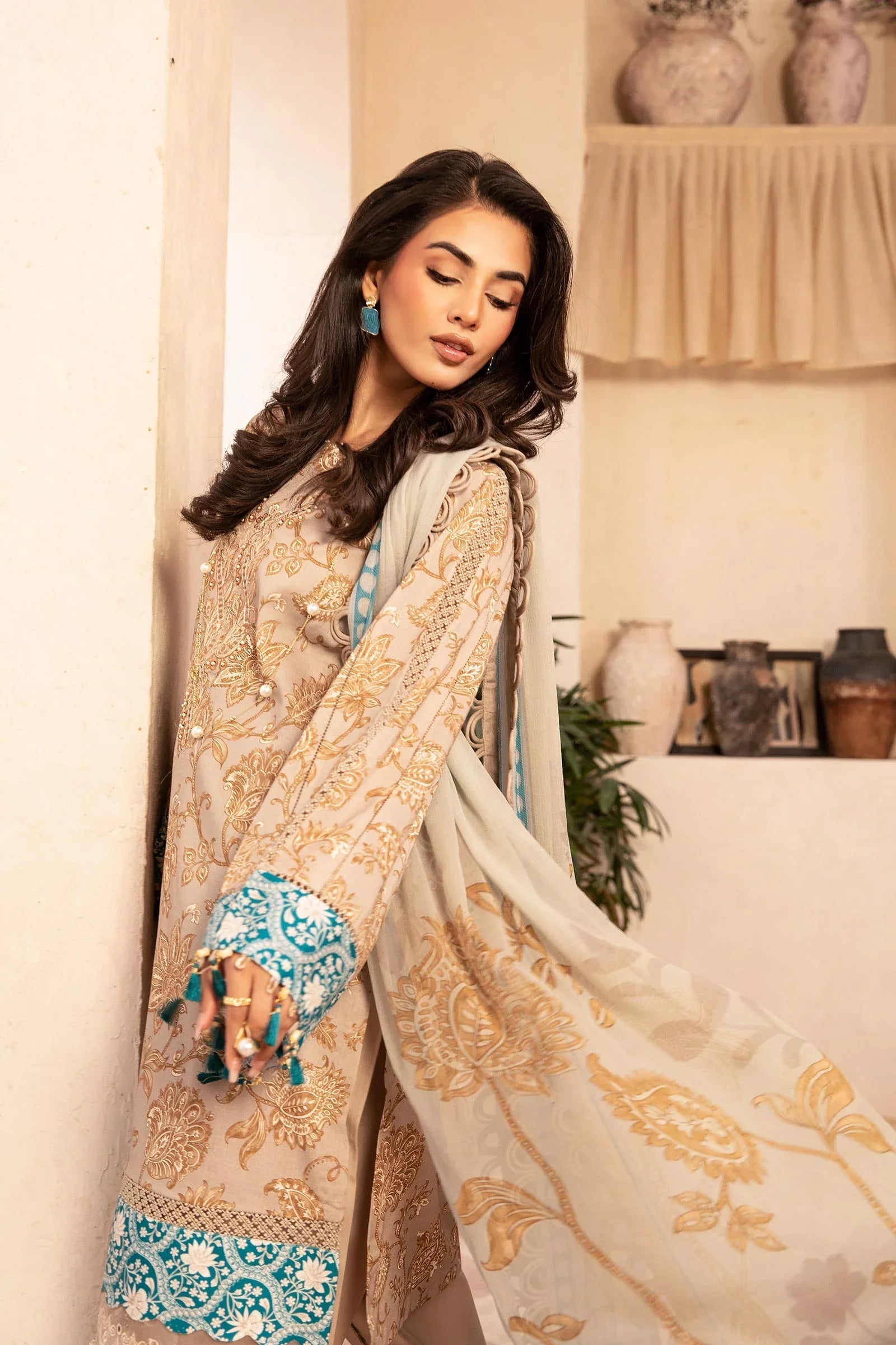 Maria B | Eid Basic Lawn | MB-CUS25-909B - Aqsa Fabrics