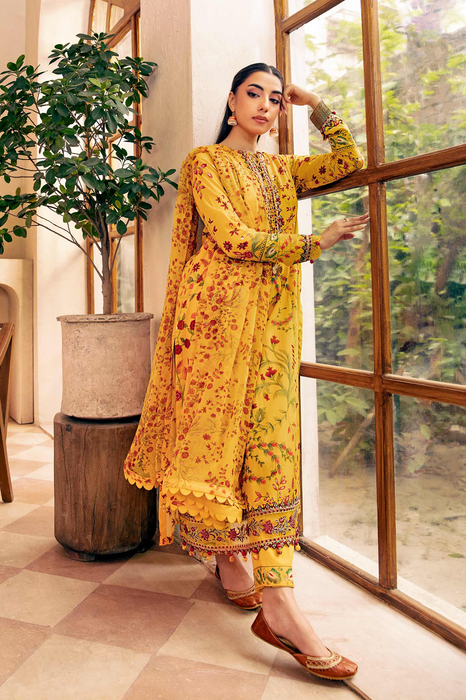 Maria B | Eid Basic Lawn | MB-CUS25-912A - Aqsa Fabrics