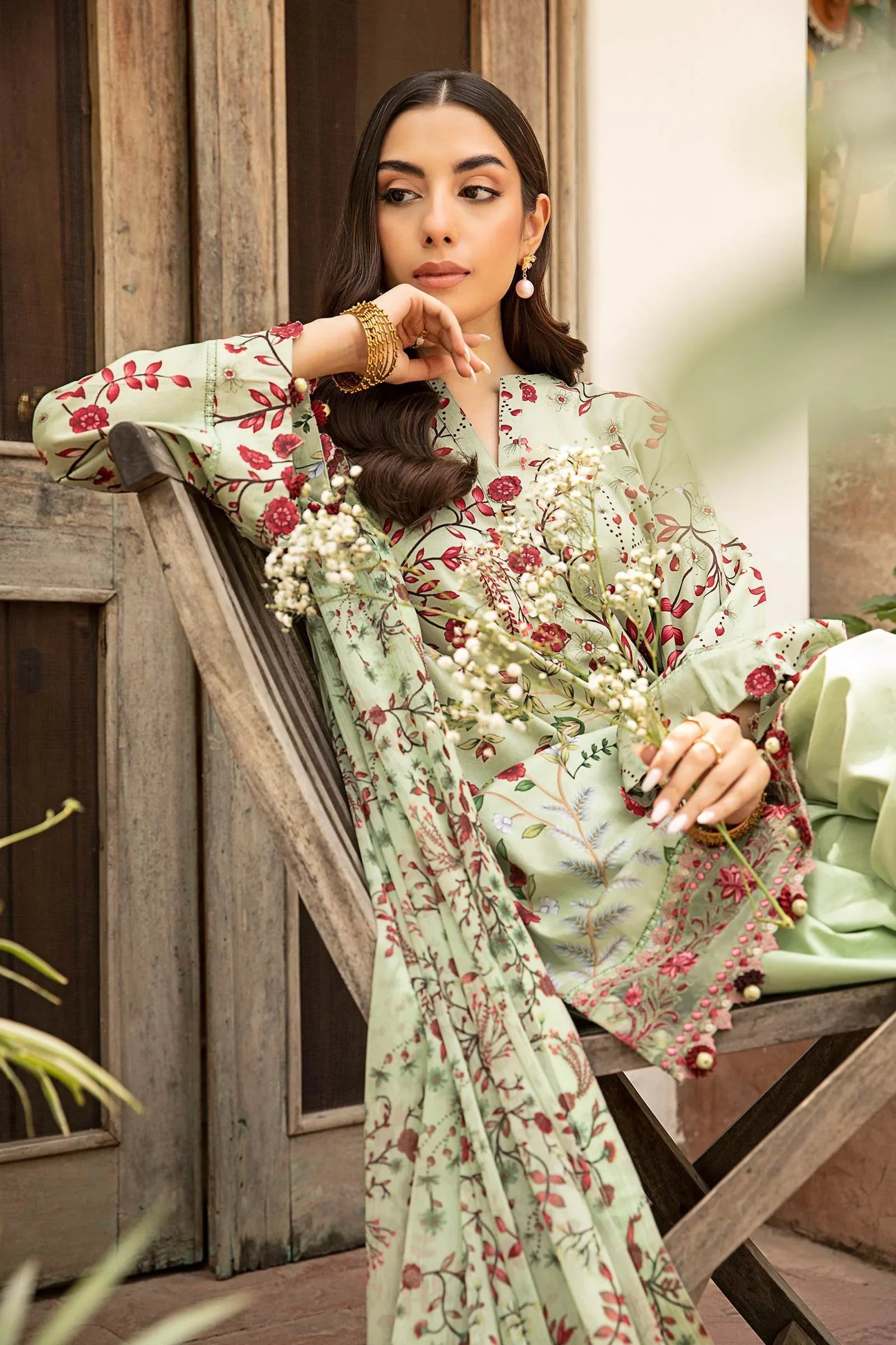 Maria B | Eid Basic Lawn | MB-CUS25-912B - Aqsa Fabrics
