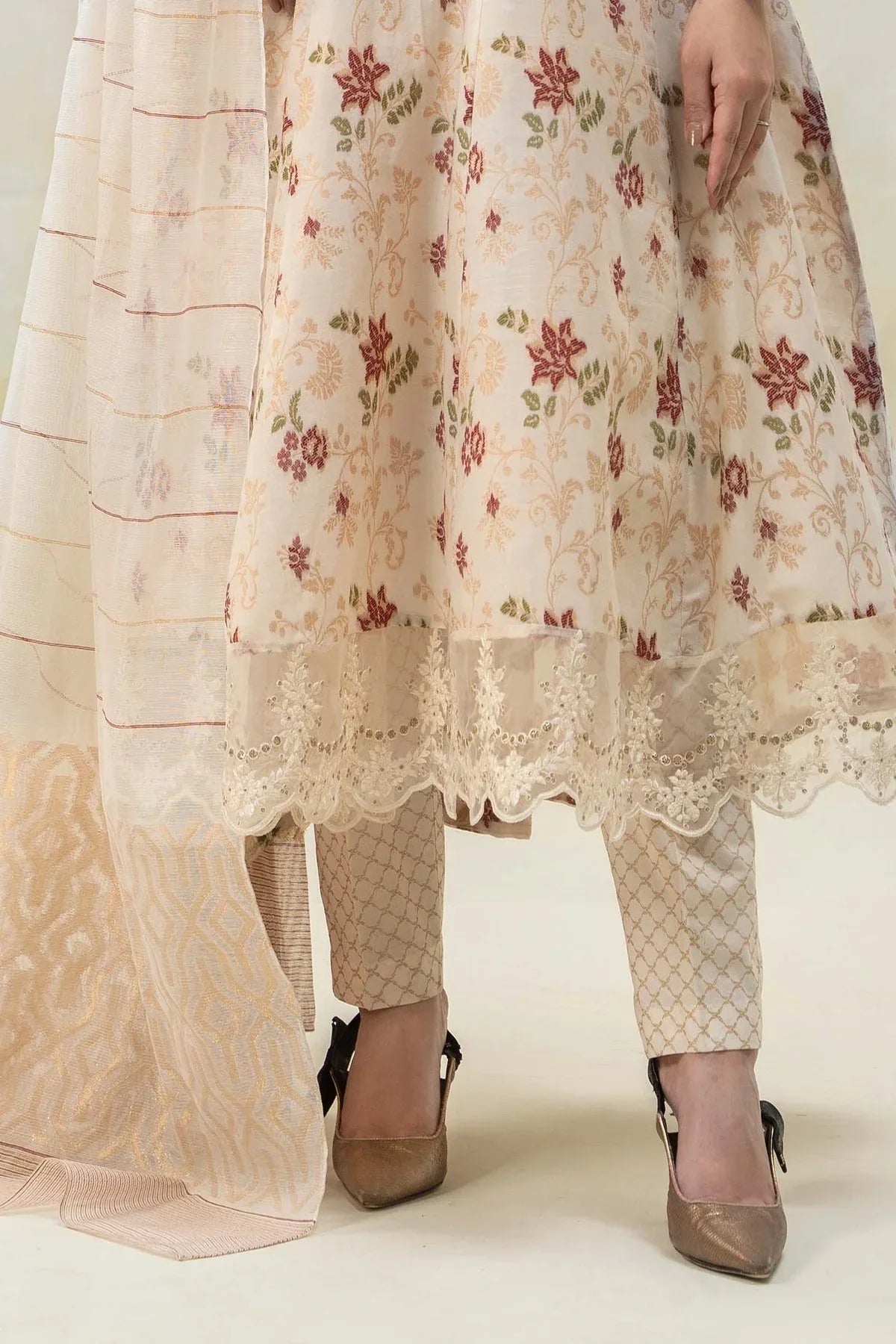 Maria B | Formal Wears | DW-EF22-23R1 - Aqsa Fabrics
