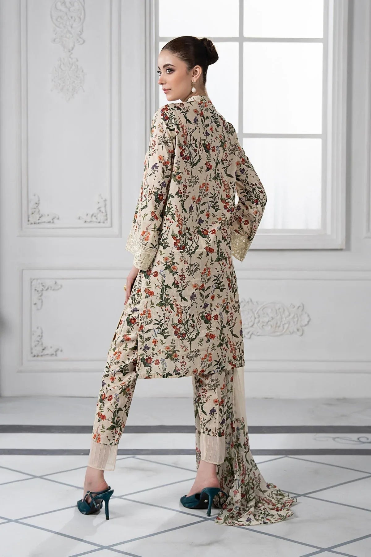 Maria B | Formal Wears | DW-EF23-71R1 - Aqsa Fabrics
