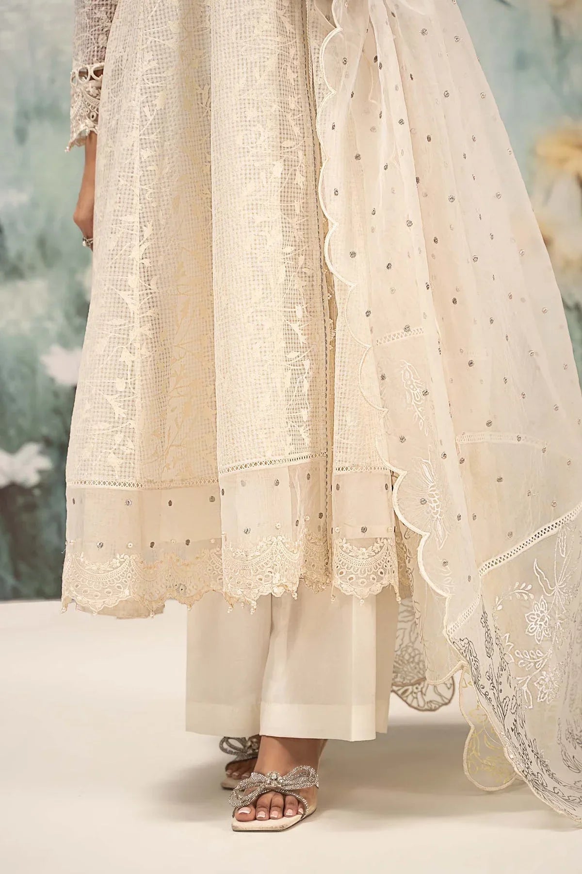 Maria B | Formal Wears | DW-EF25-101 - Aqsa Fabrics