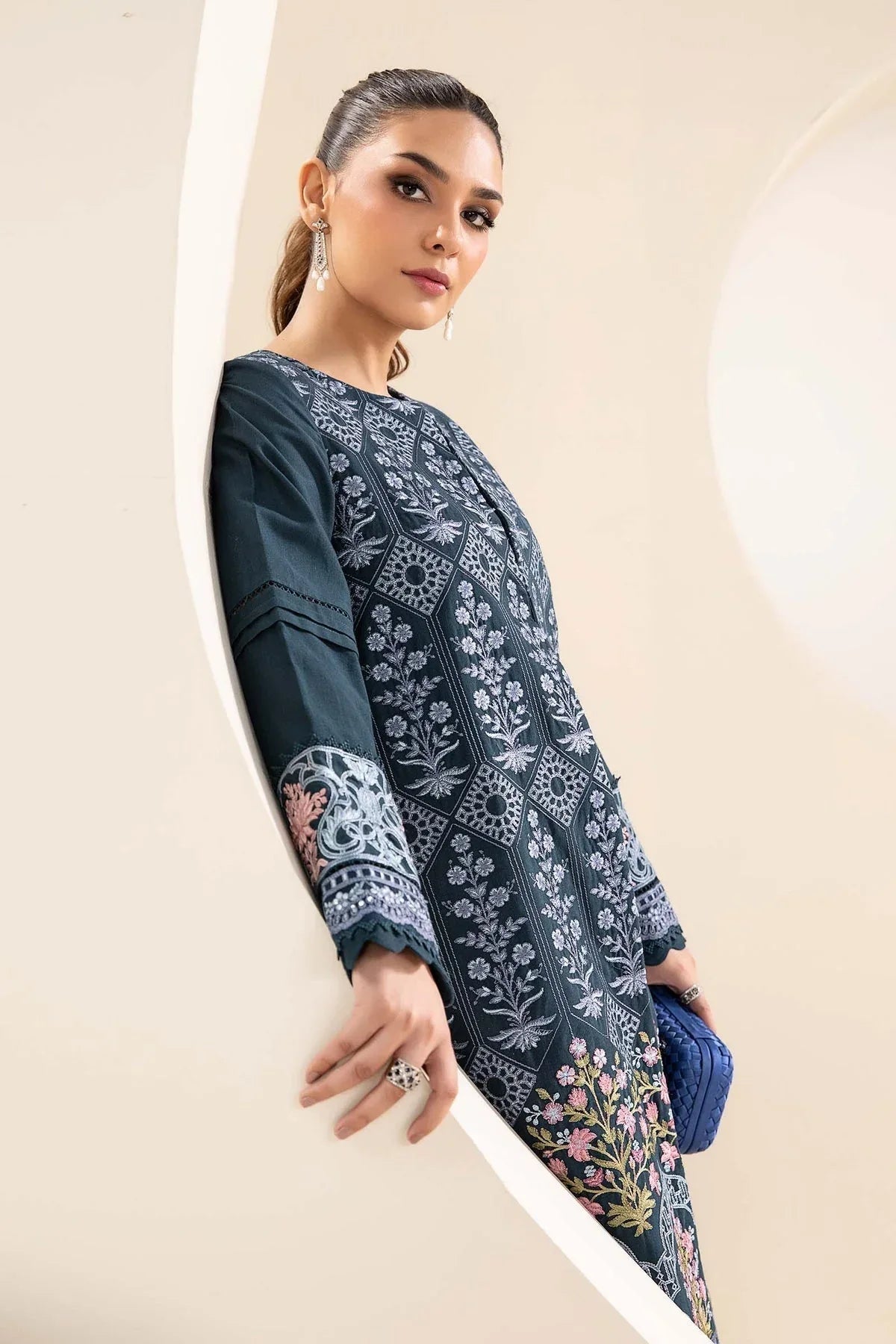 Maria B | Formal Wears | DW-W24-154 - Aqsa Fabrics