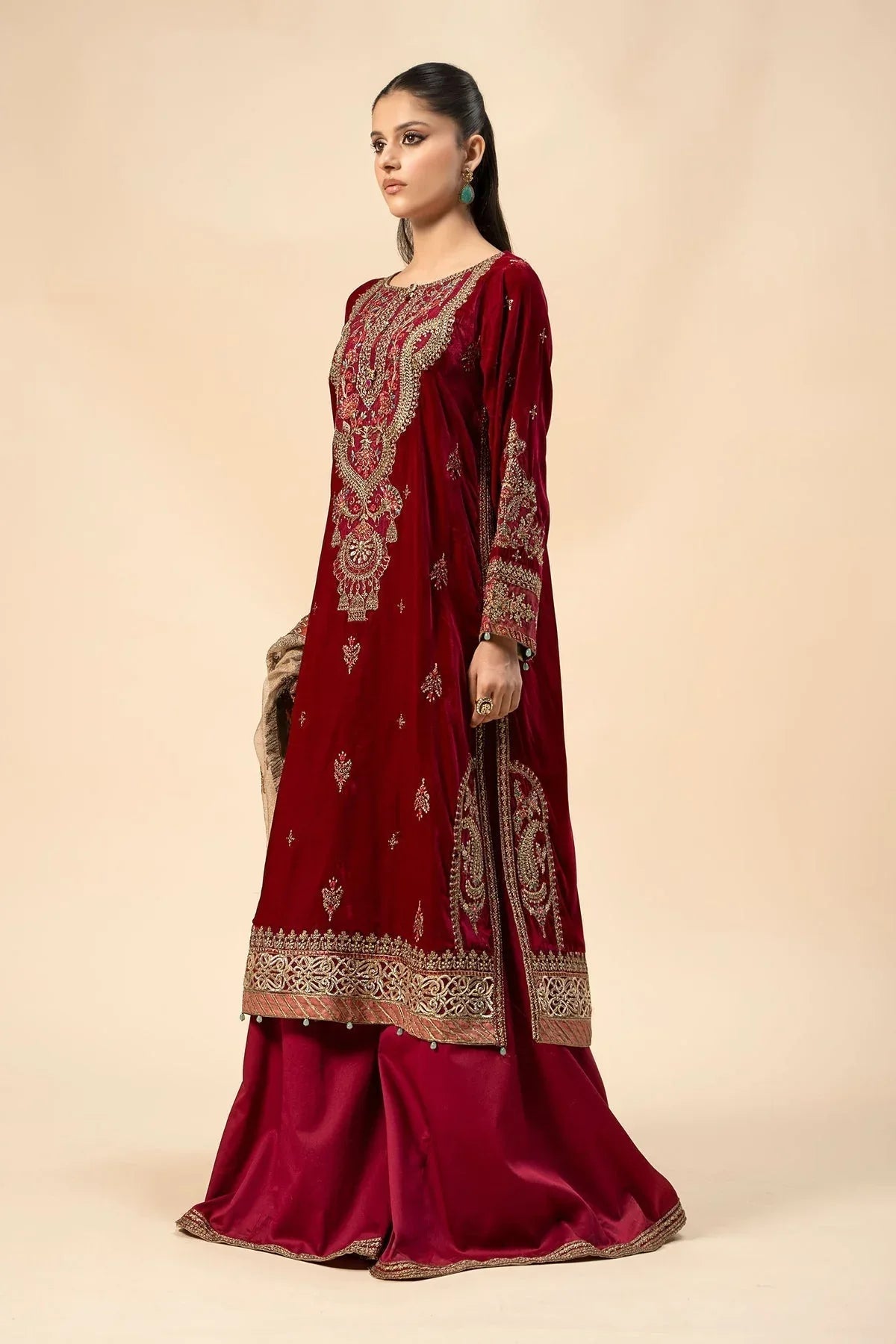 Maria B | Formal Wears | Velvet Suit | SF-W24-29 - Aqsa Fabrics