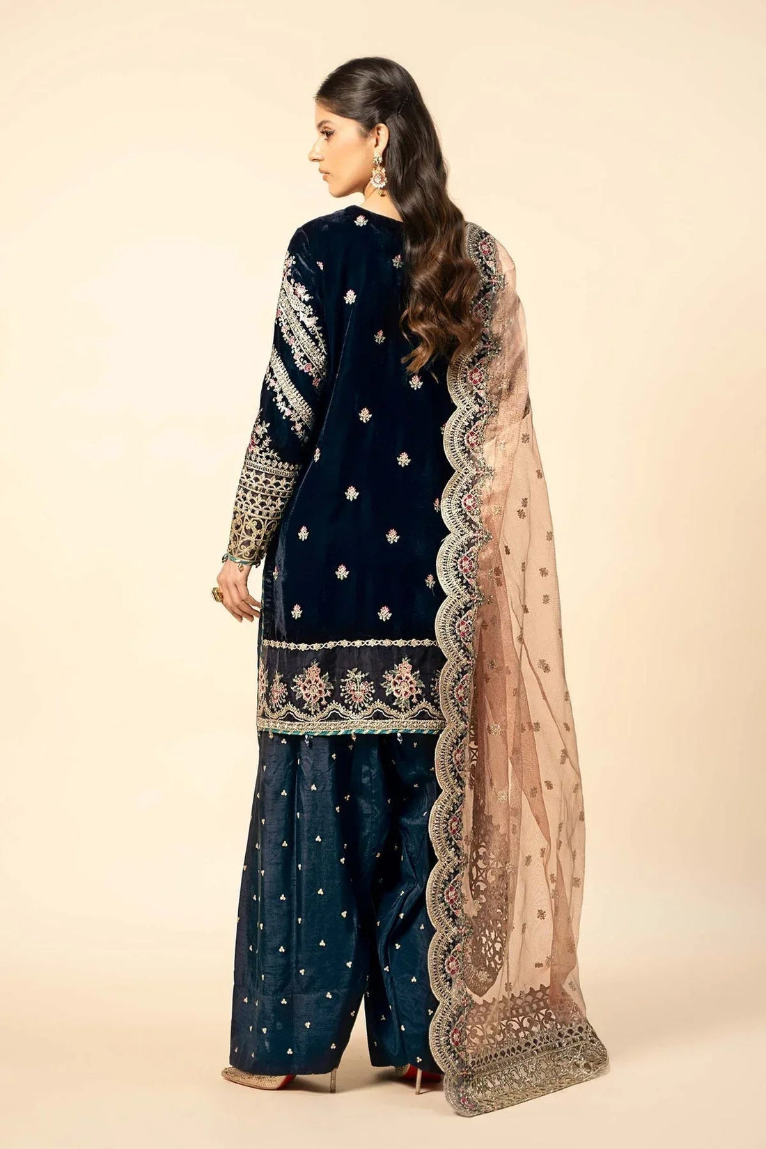 Maria B | Formal Wears | Velvet Suit | SF-W24-80 - Aqsa Fabrics