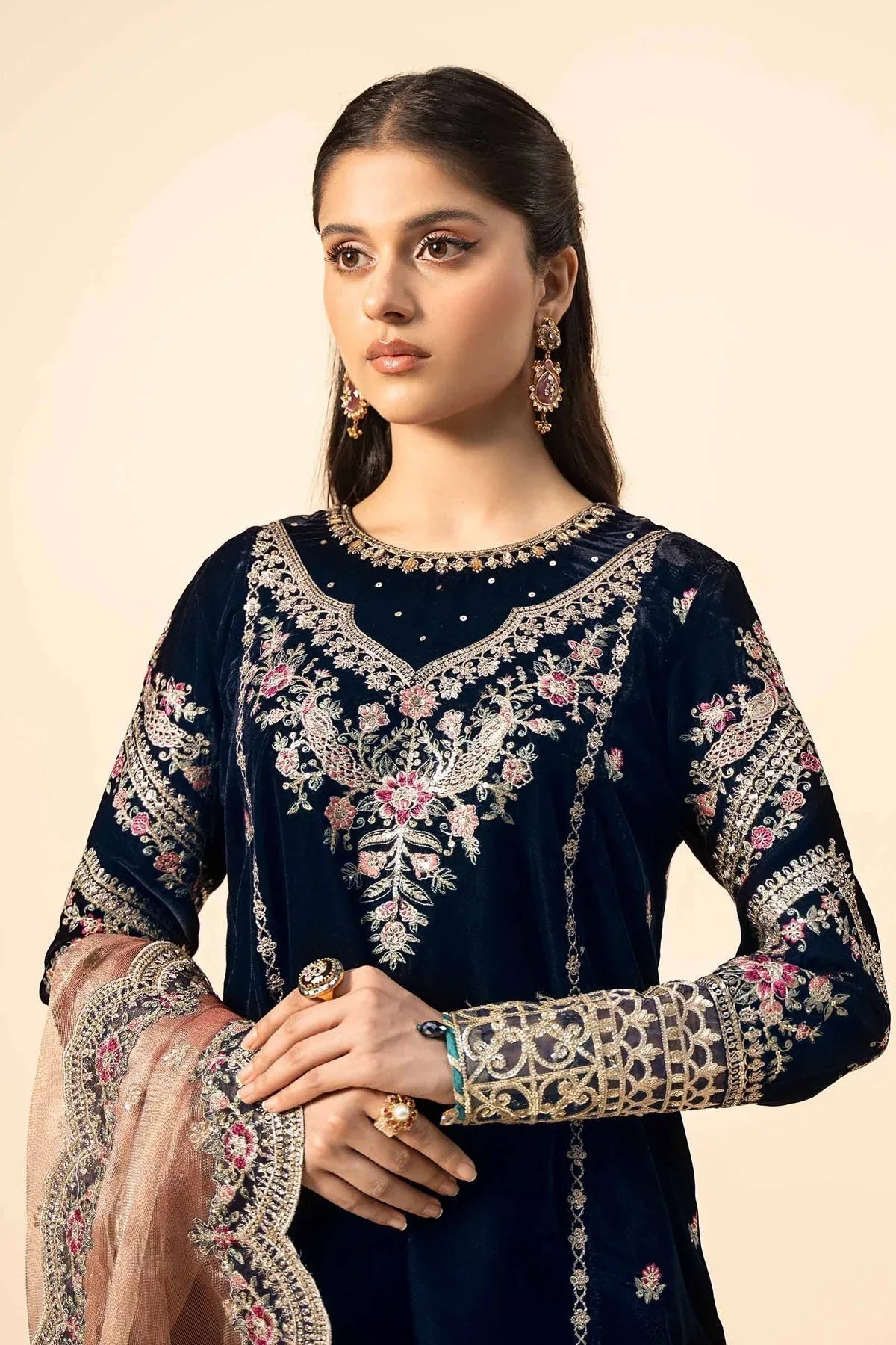 Maria B | Formal Wears | Velvet Suit | SF-W24-80 - Aqsa Fabrics