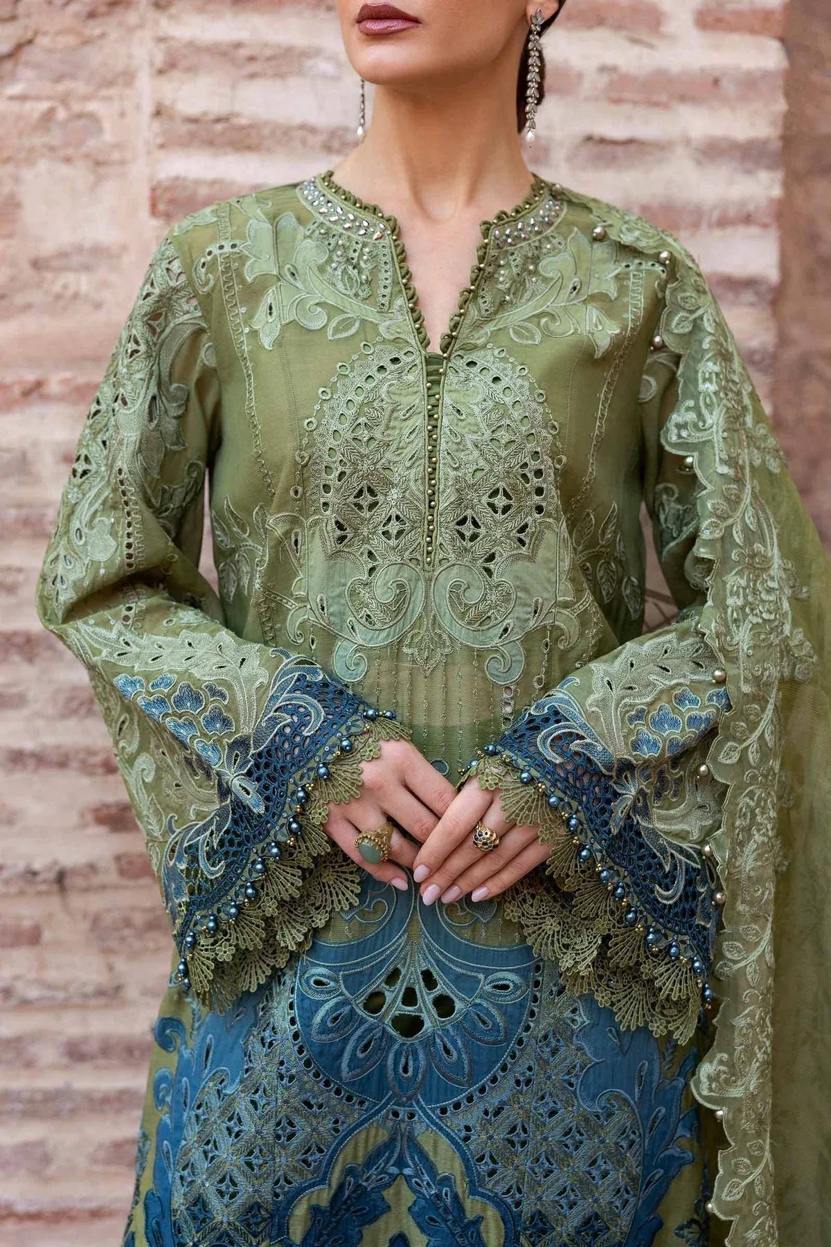 Maria B | Luxury Lawn 25 | D-2501-A - Aqsa Fabrics