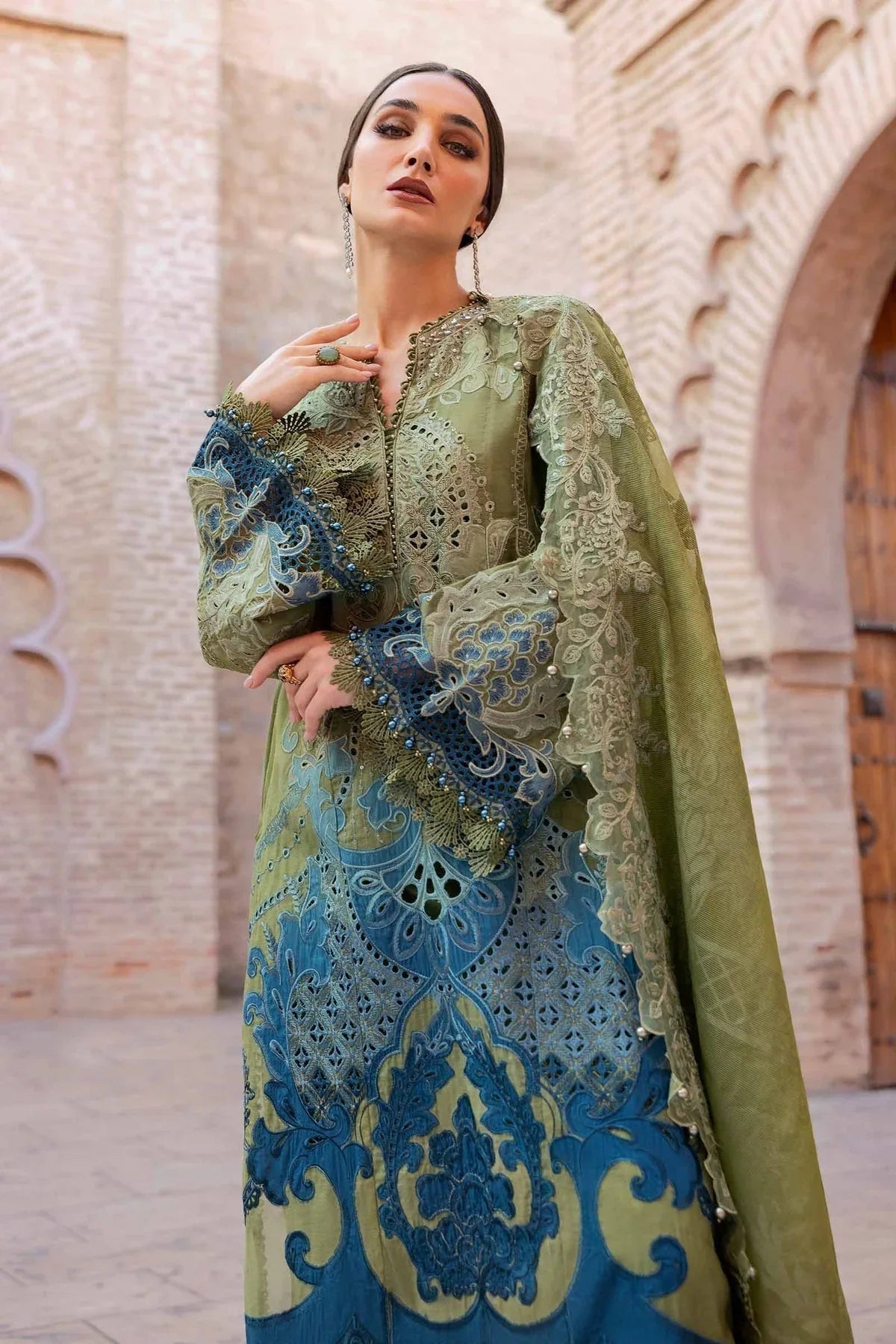 Maria B | Luxury Lawn 25 | D-2501-A - Aqsa Fabrics