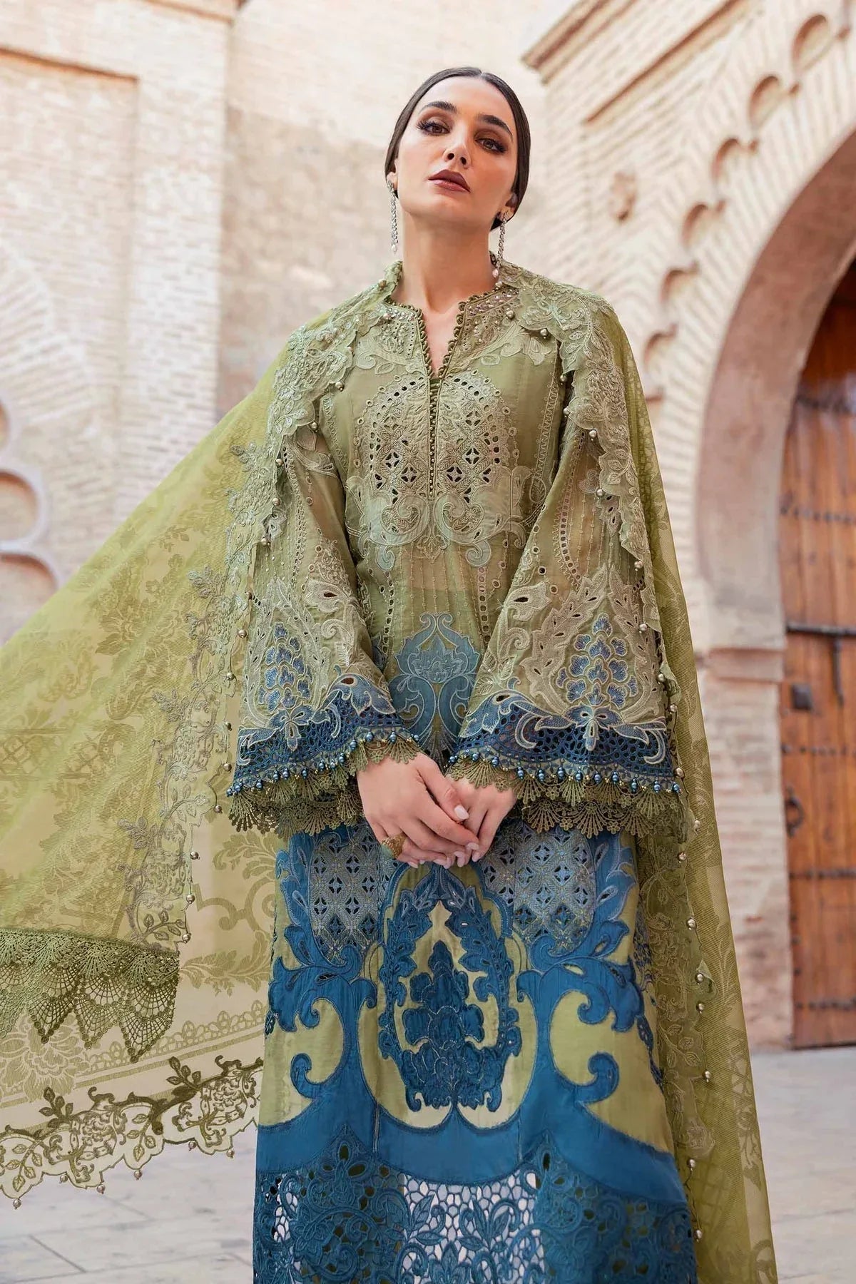Maria B | Luxury Lawn 25 | D-2501-A - Aqsa Fabrics