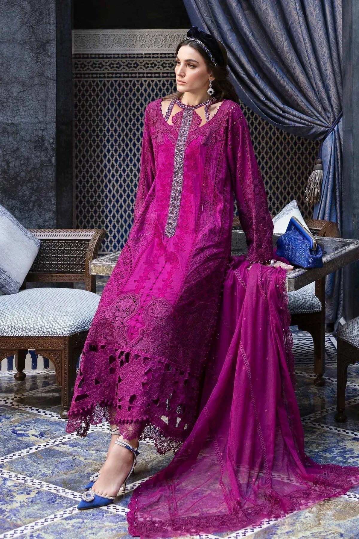 Maria B | Luxury Lawn 25 | D-2502-B - Aqsa Fabrics