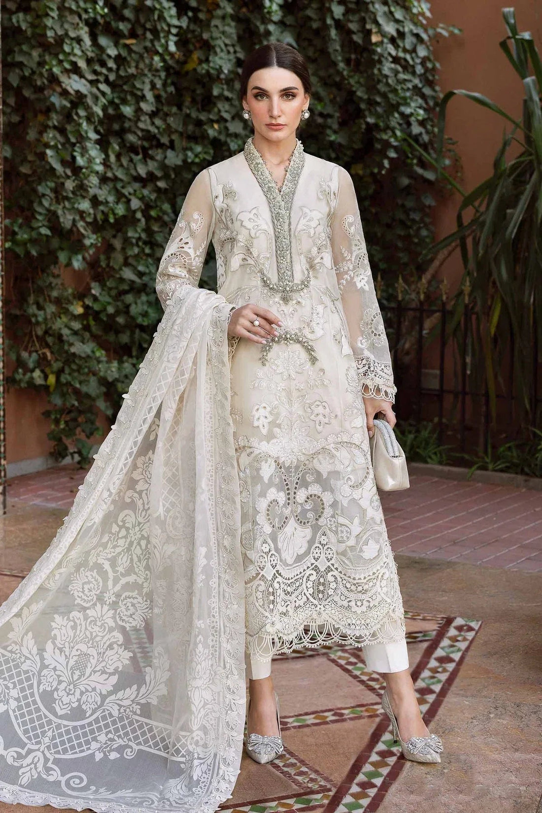 Maria B | Luxury Lawn 25 | D-2506-A - Aqsa Fabrics