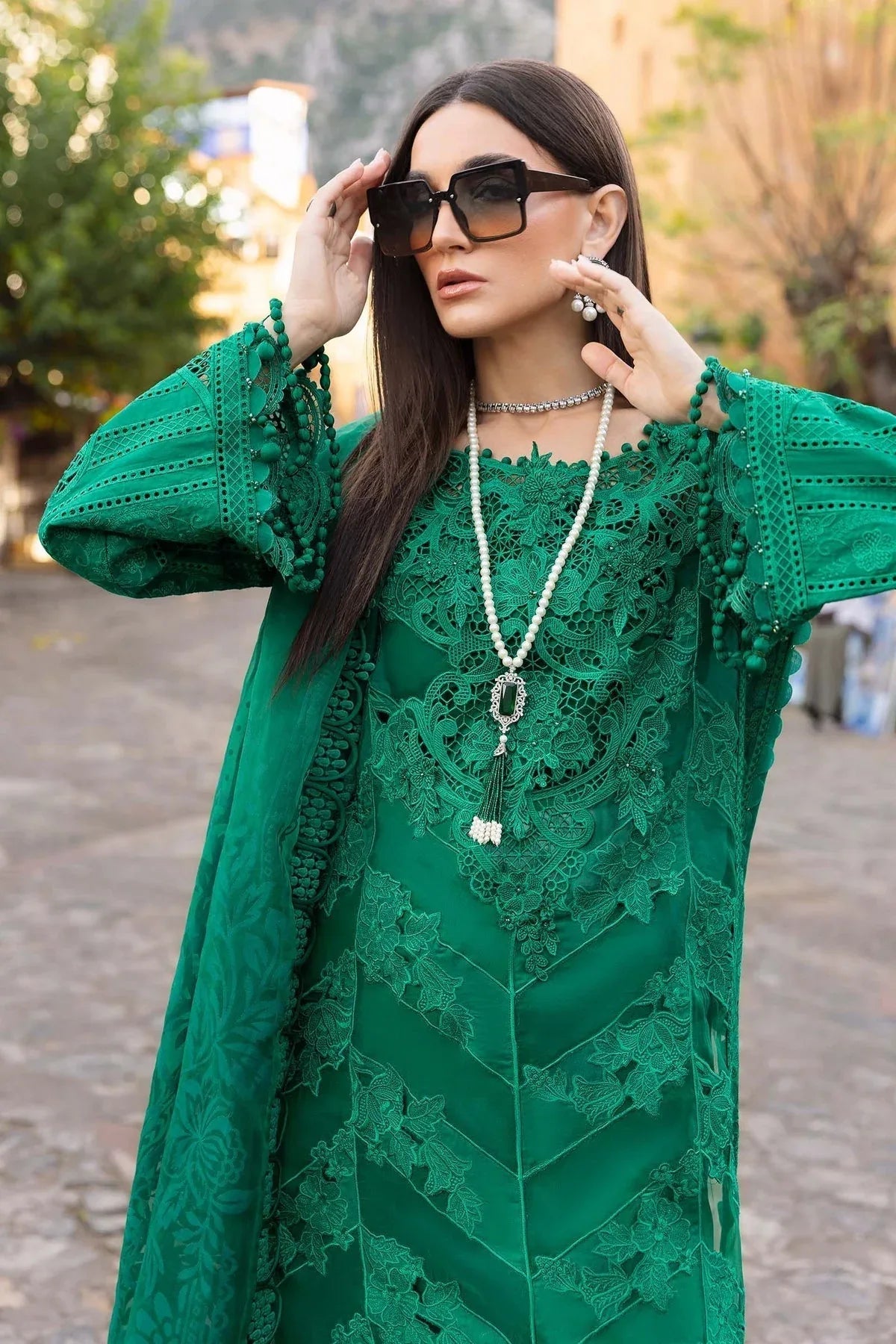 Maria B | Luxury Lawn 25 | D-2508-B - Aqsa Fabrics