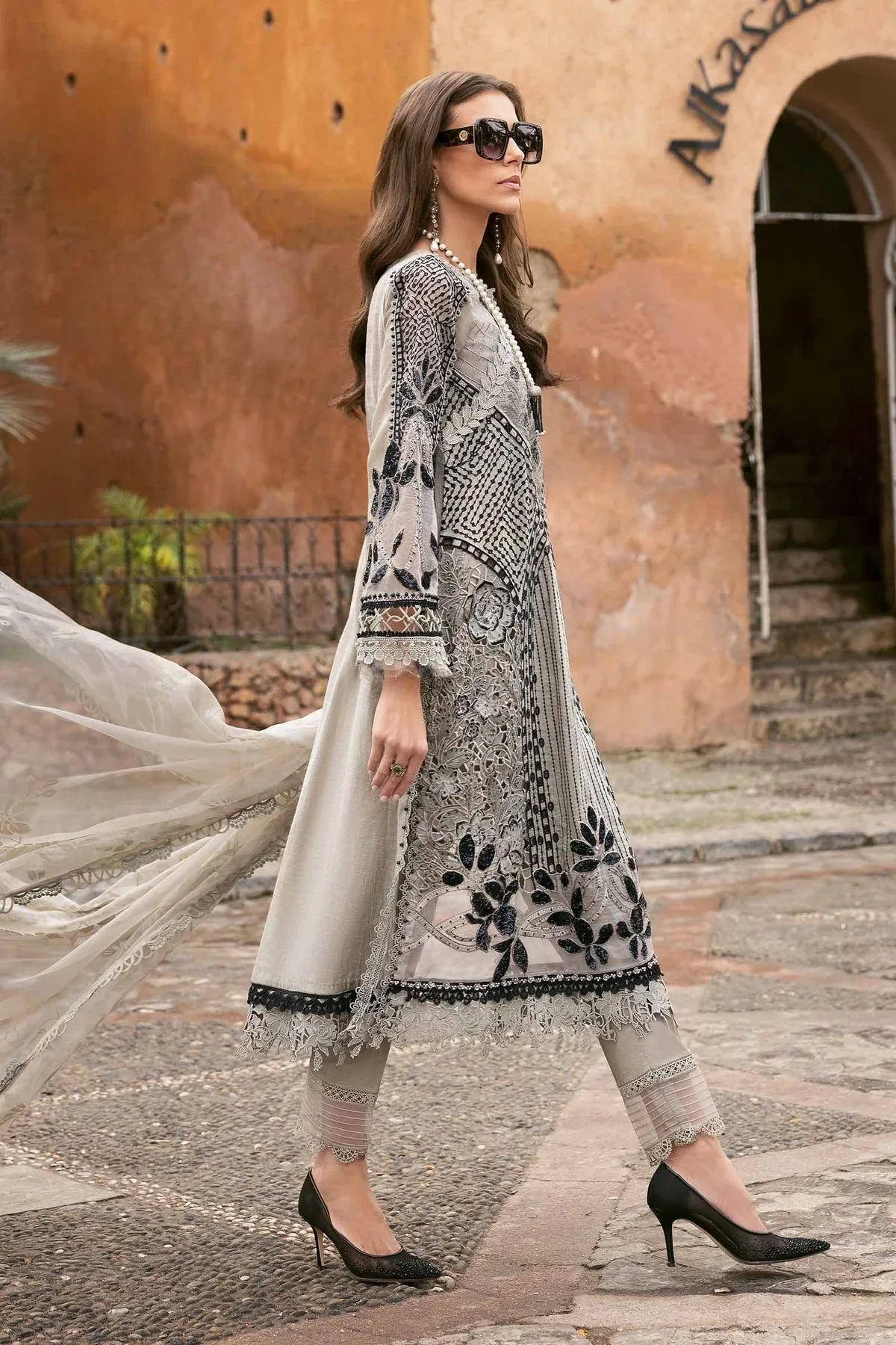 Maria B | Luxury Lawn 25 | D-2510-B - Aqsa Fabrics
