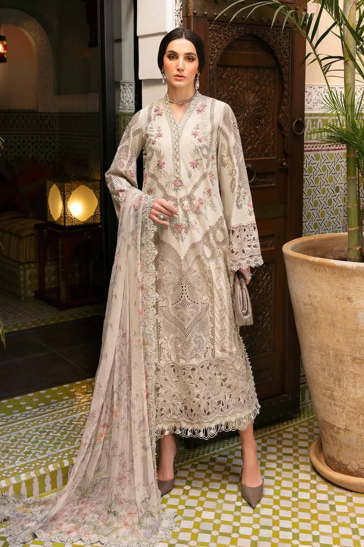 Maria B | Luxury Lawn 25 | D-2514-B - Aqsa Fabrics