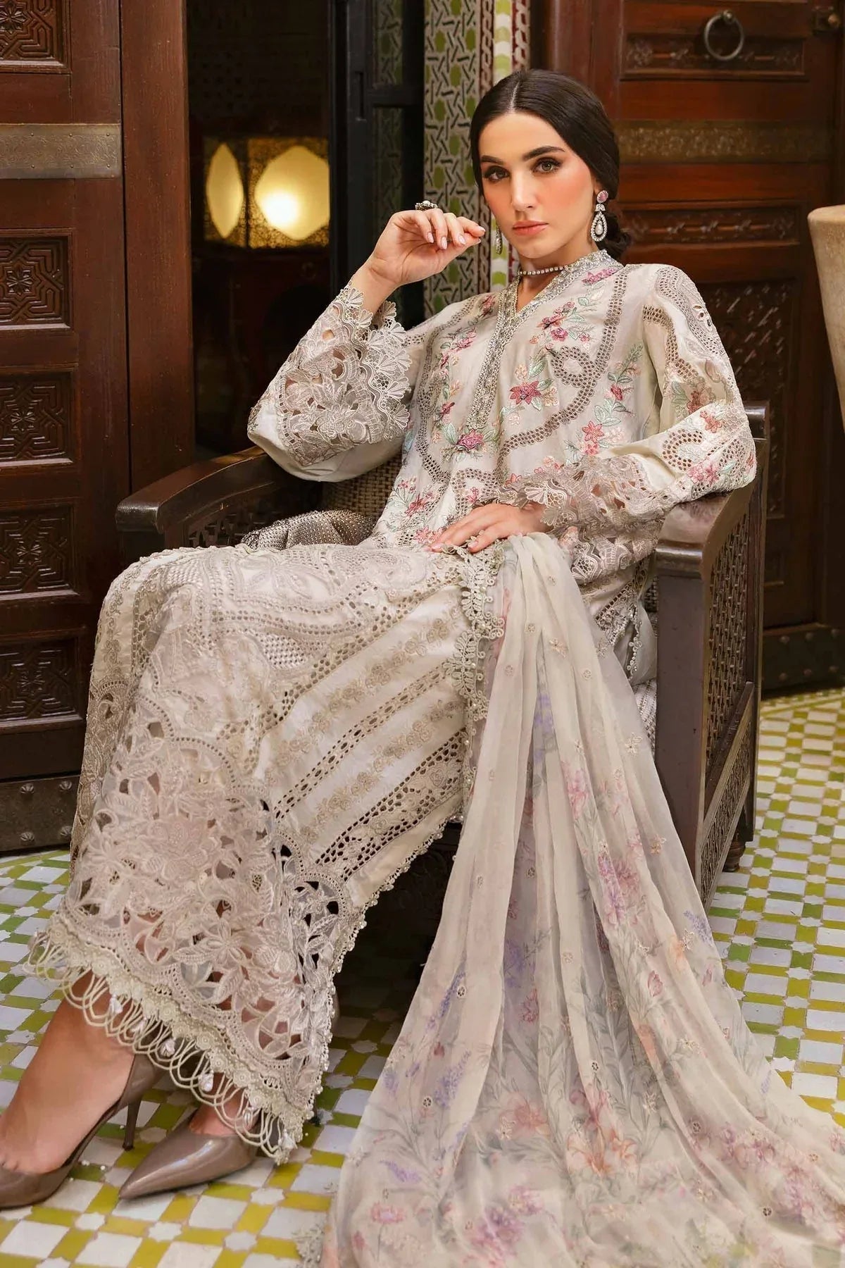 Maria B | Luxury Lawn 25 | D-2514-B - Aqsa Fabrics