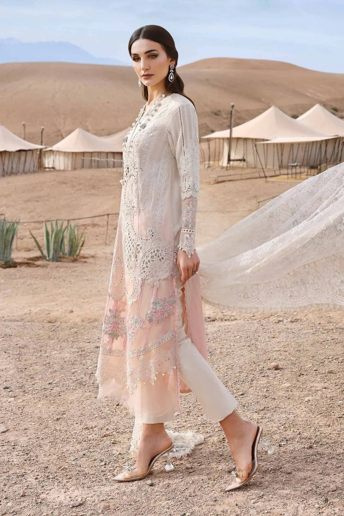 Maria B | Luxury Lawn 25 | D-2515-A - Aqsa Fabrics