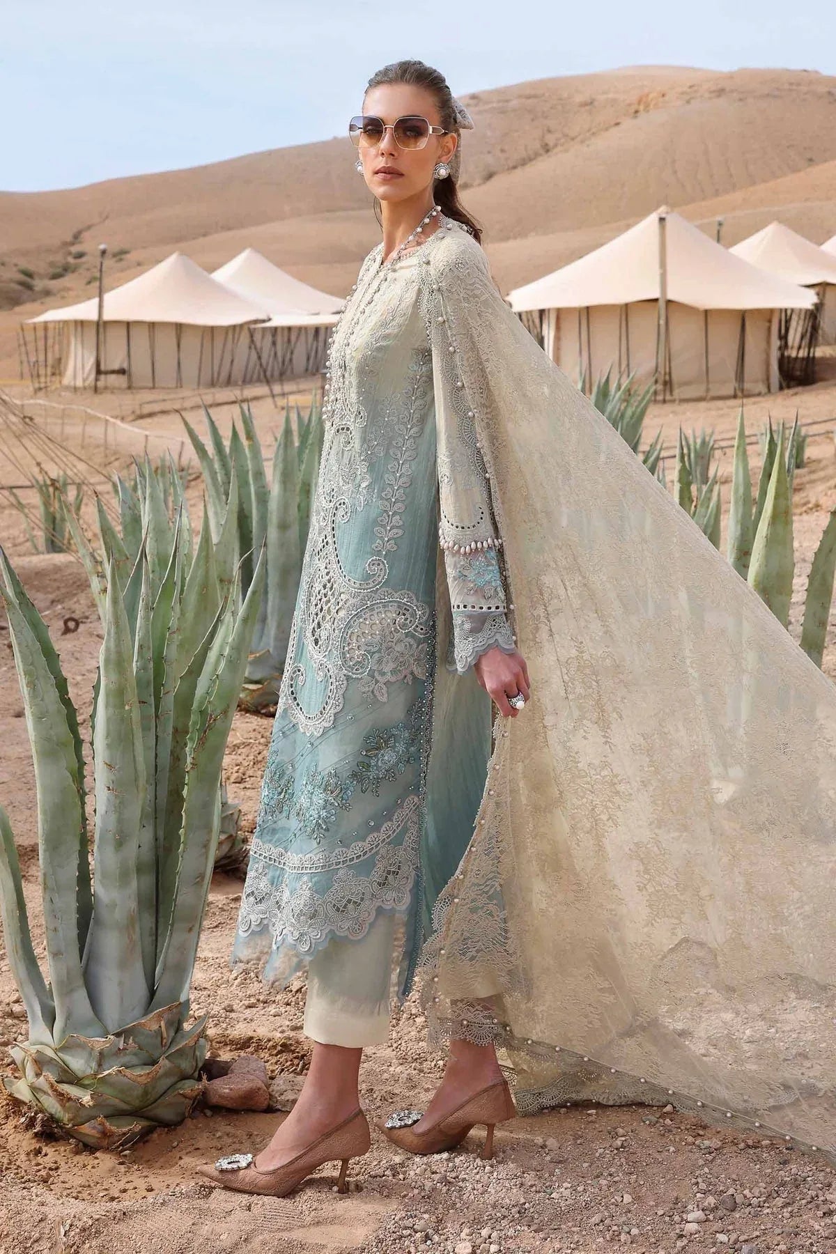 Maria B | Luxury Lawn 25 | D-2515-B - Aqsa Fabrics