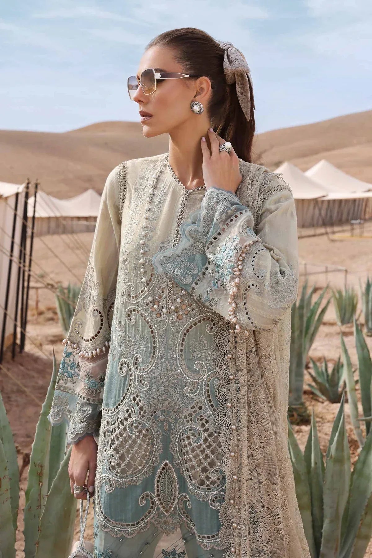 Maria B | Luxury Lawn 25 | D-2515-B - Aqsa Fabrics