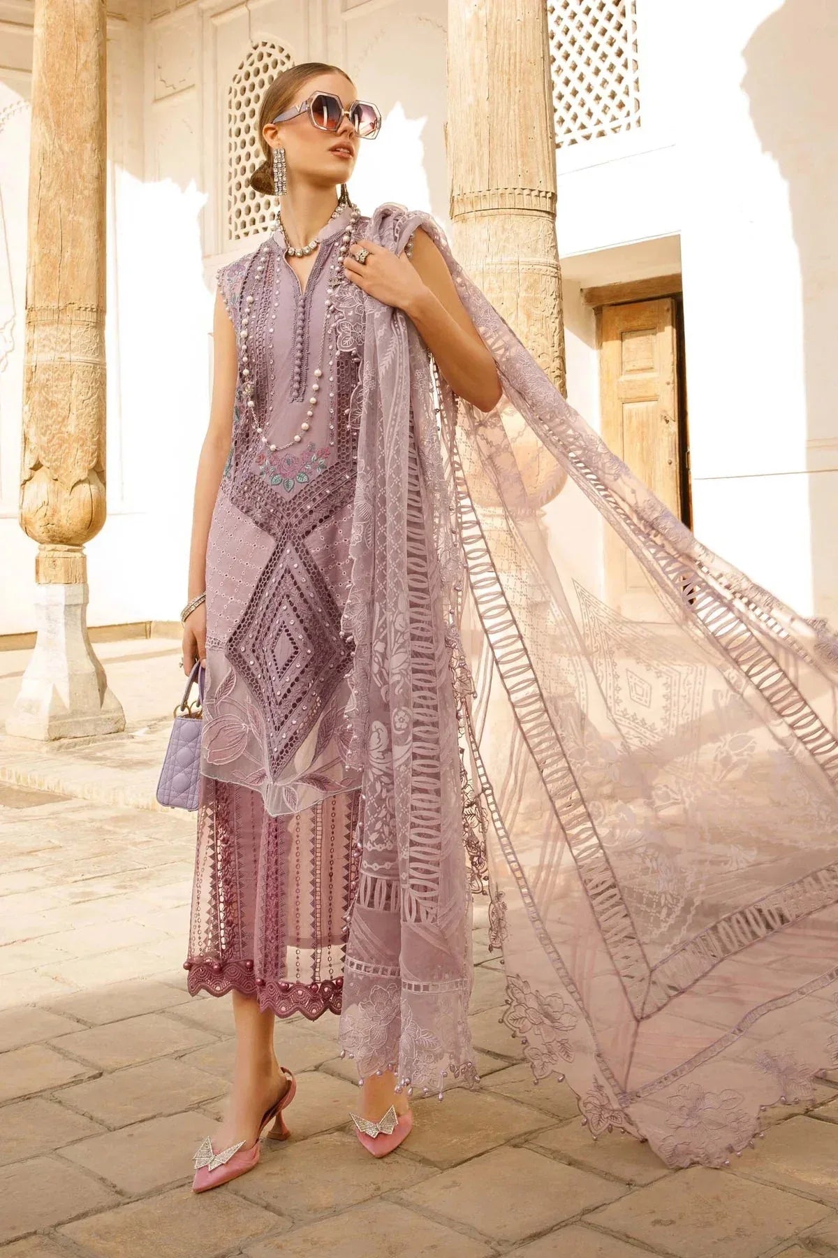 Maria B | Luxury Lawn |  D-2301-A - Aqsa Fabrics