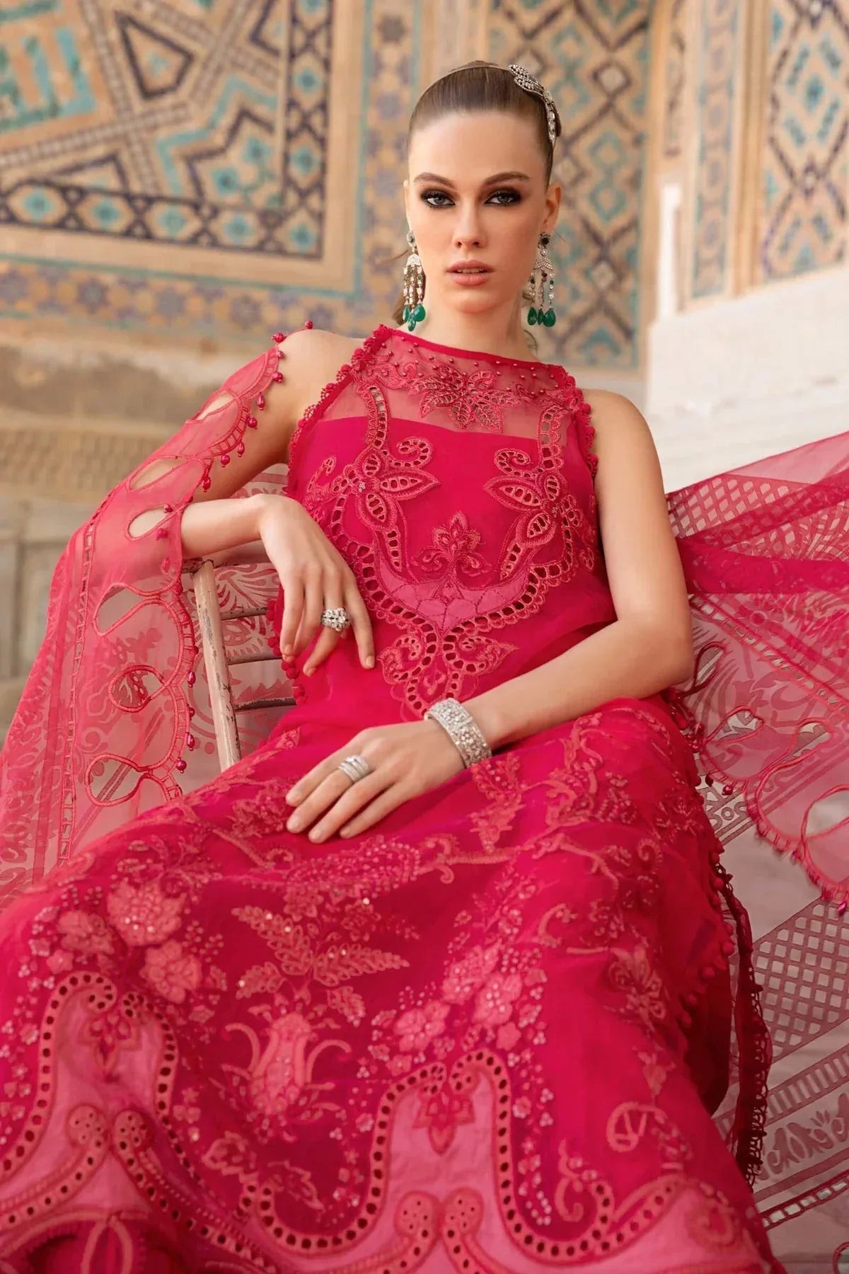 Maria B | Luxury Lawn | D-2303-A - Aqsa Fabrics