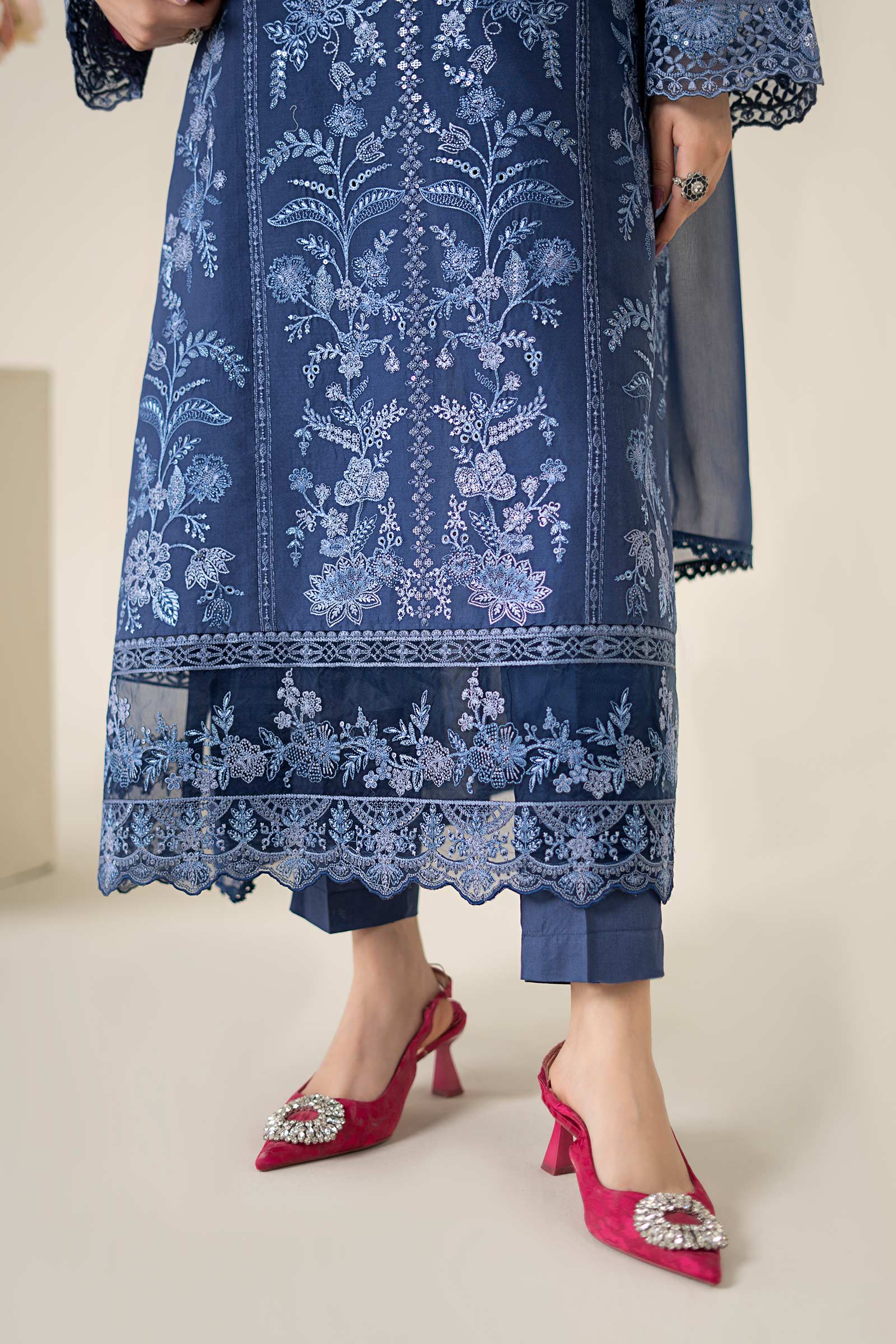 Maria B | Luxury Pret 25 | DW-EA25-21 - Aqsa Fabrics