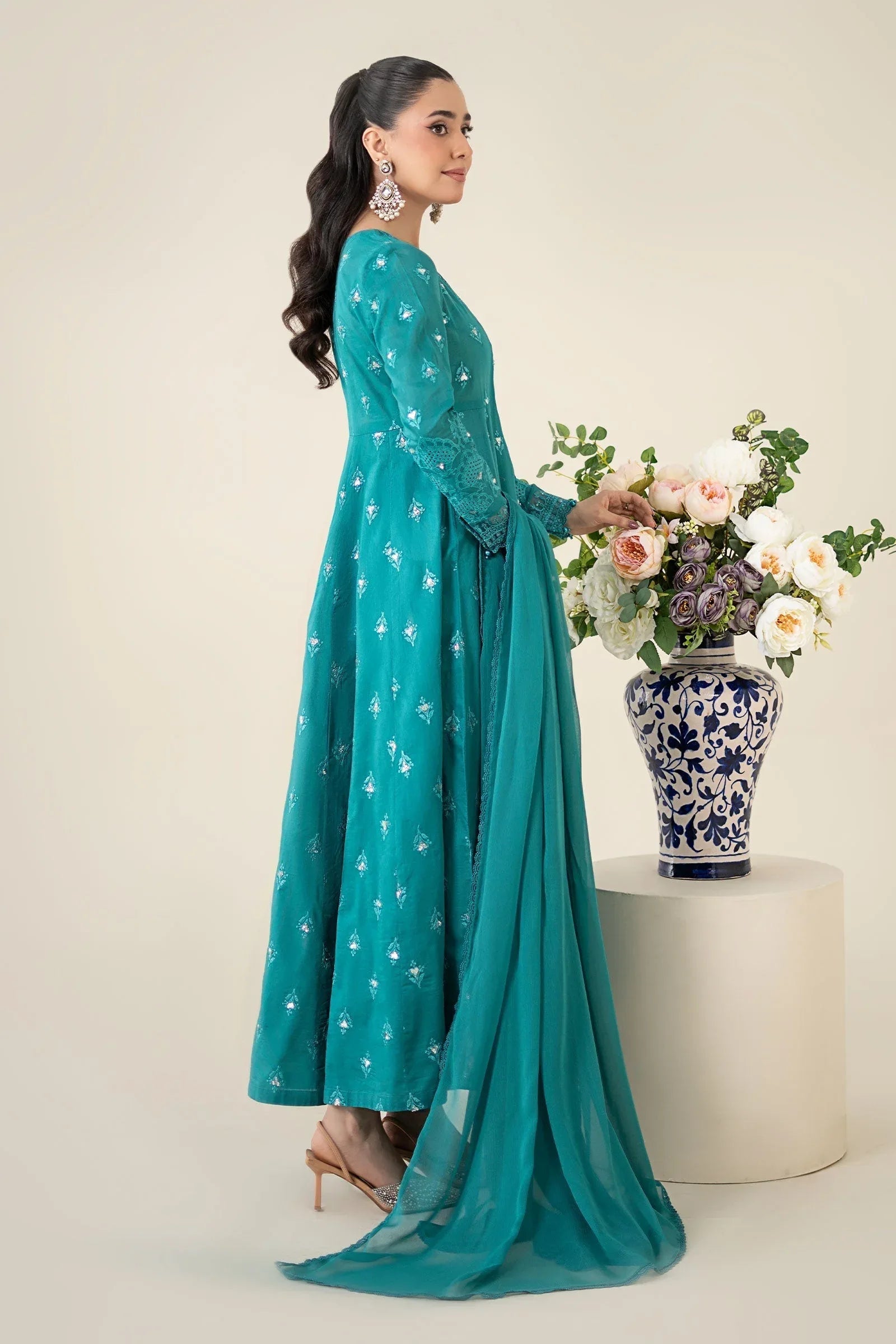 Maria B | Luxury Pret 25 | DW-EA25-61 - Aqsa Fabrics