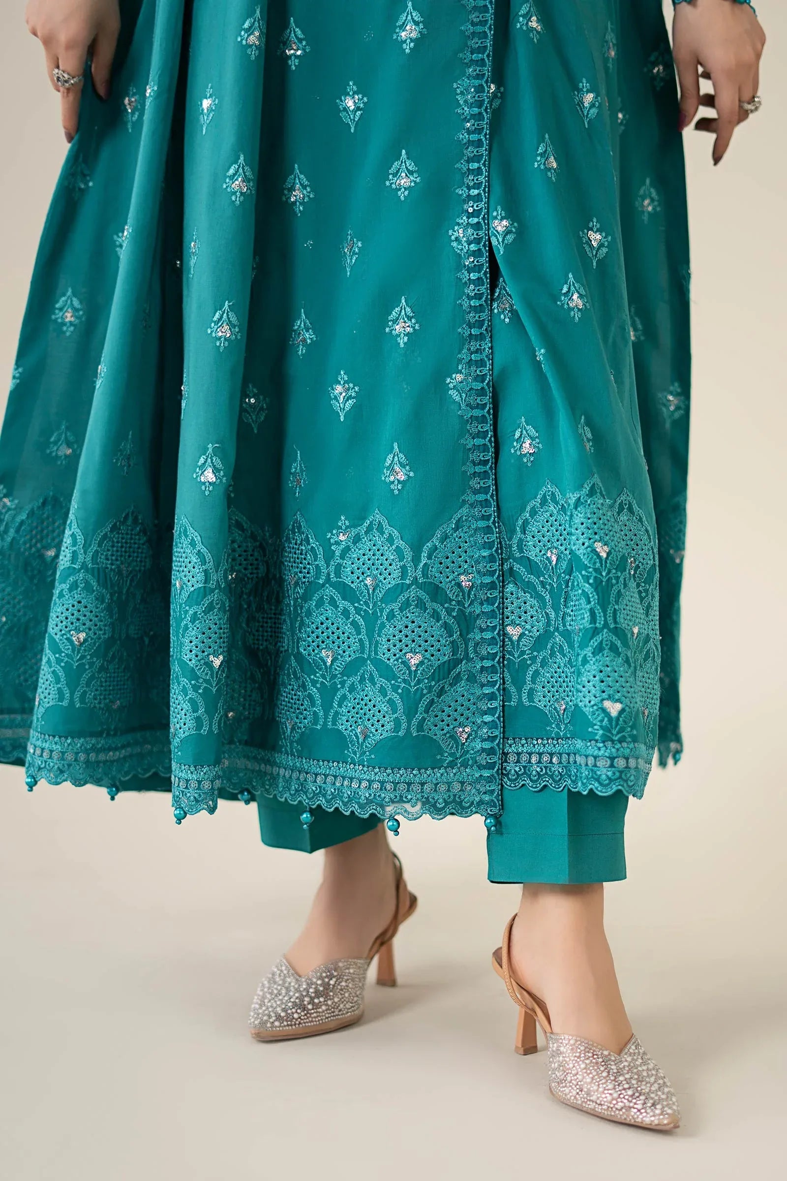 Maria B | Luxury Pret 25 | DW-EA25-61 - Aqsa Fabrics