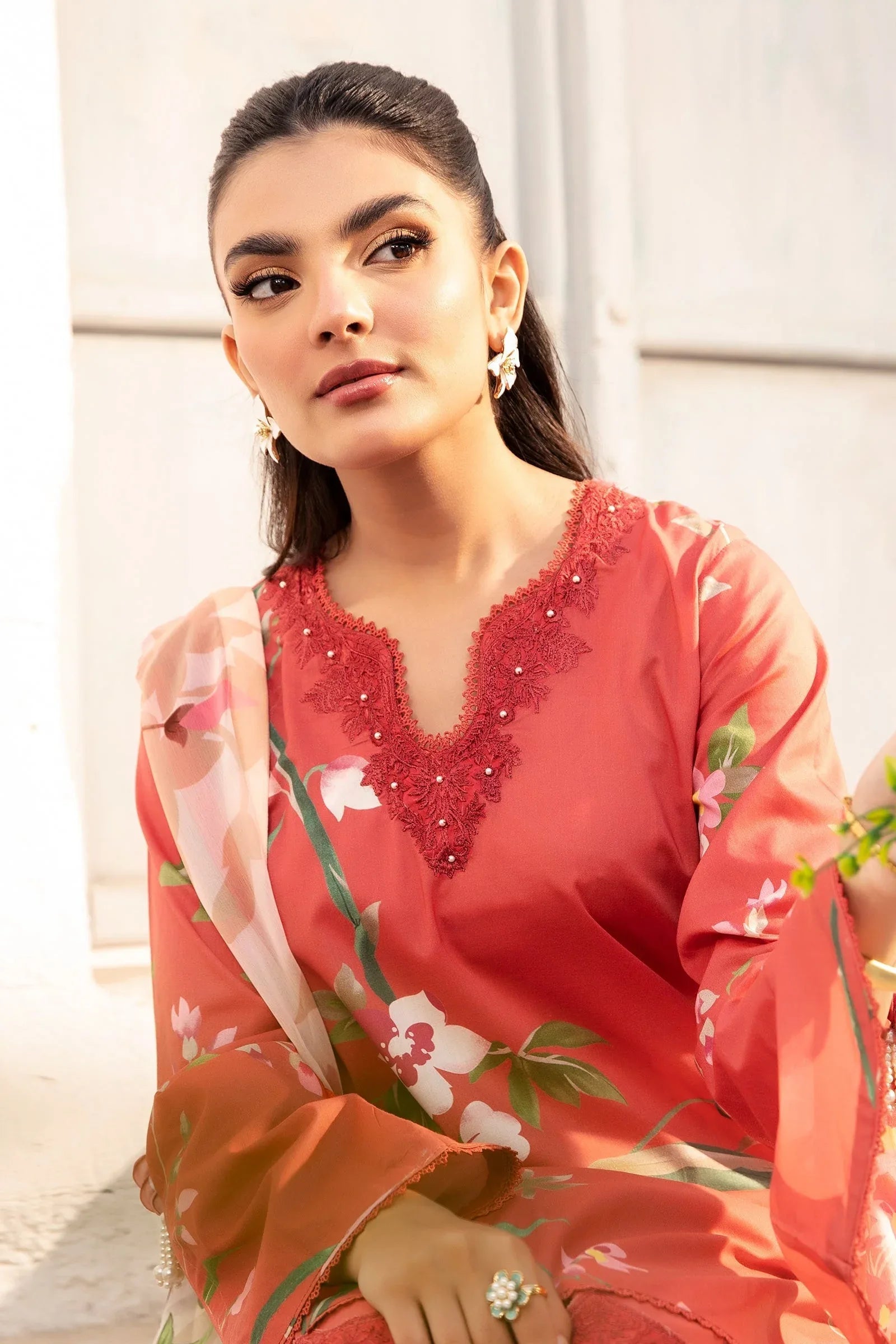 Maria B | M Basic Summer Lawn 25 | MB-CUS25-707B - Aqsa Fabrics