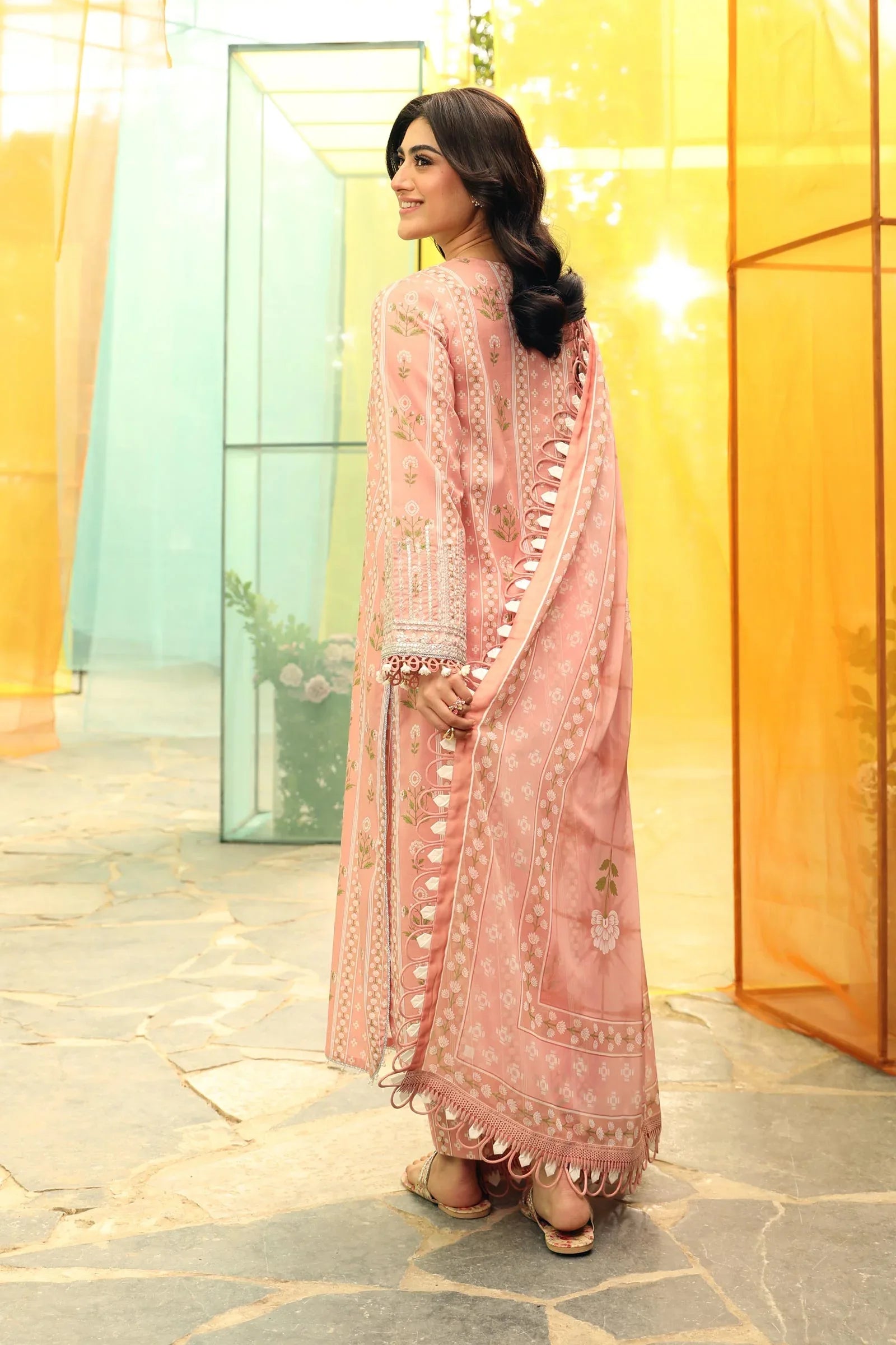 Maria B | M Basic Summer Lawn 25 | MB-CUS25-711B - Aqsa Fabrics
