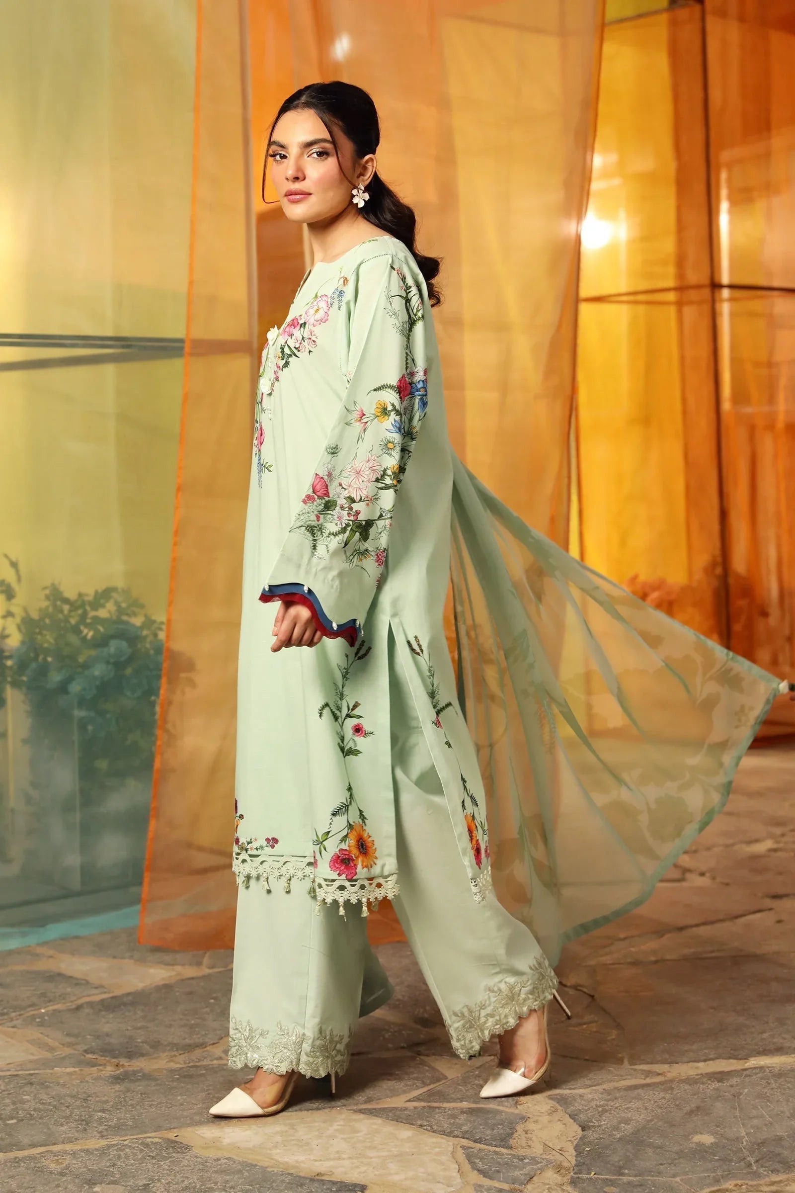 Maria B | M Basic Summer Lawn 25 | MB-CUS25-712B - Aqsa Fabrics