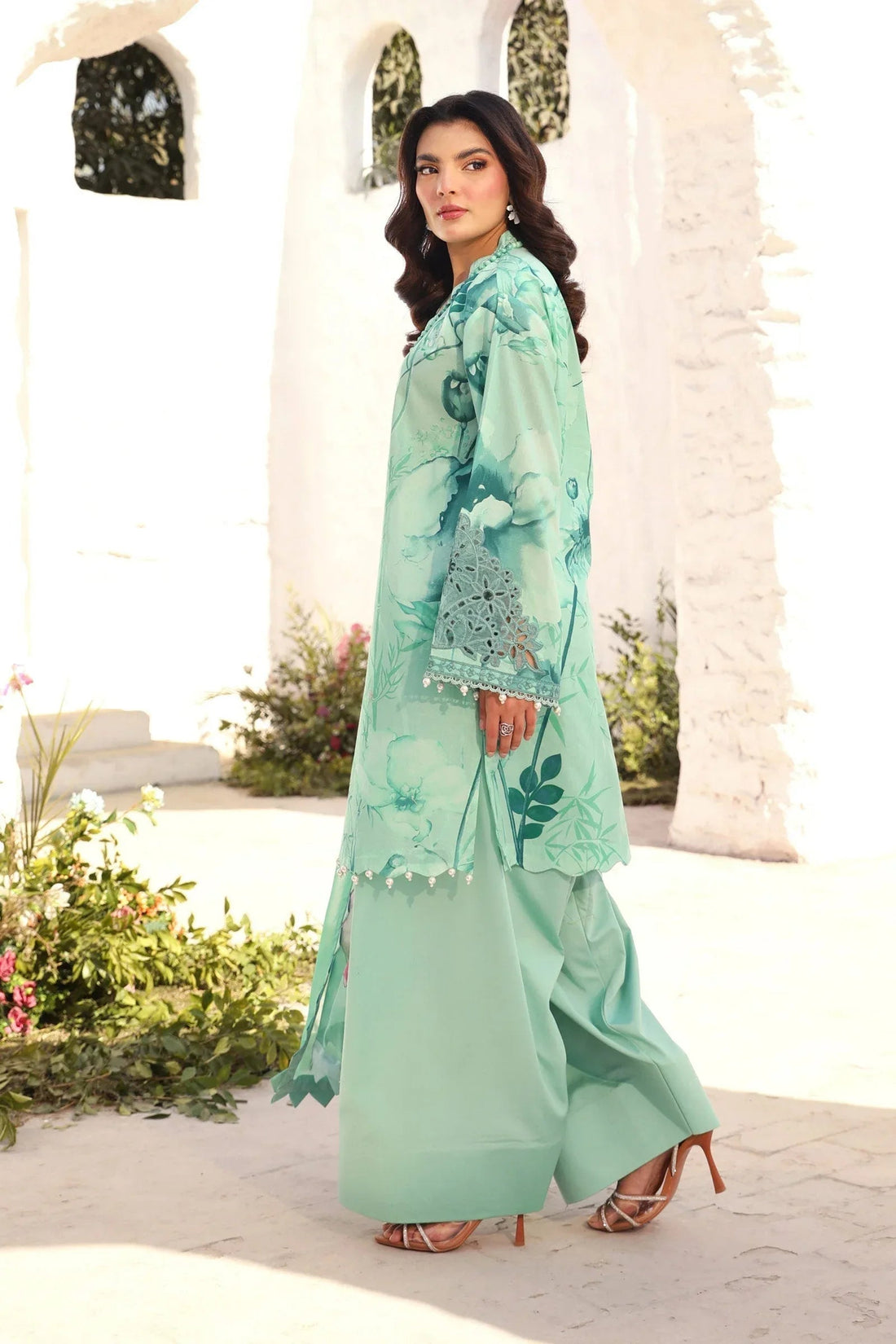 Maria B | M Basic Summer Lawn 25 | MB-CUS25-713A - Aqsa Fabrics