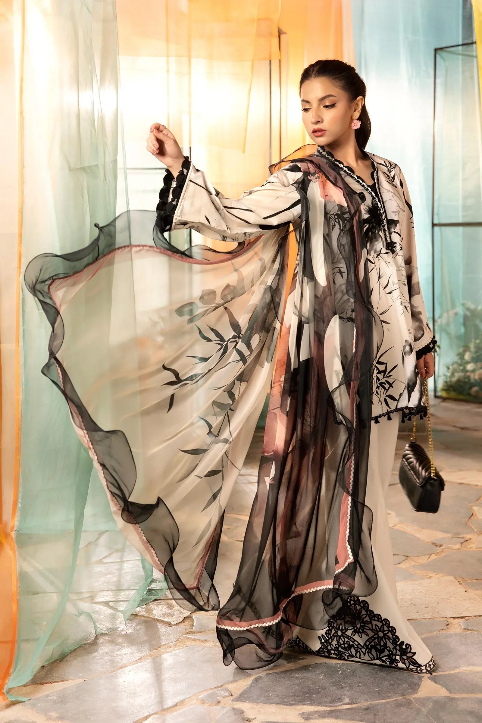 Maria B | M Basic Summer Lawn 25 | MB-CUS25-713B - Aqsa Fabrics