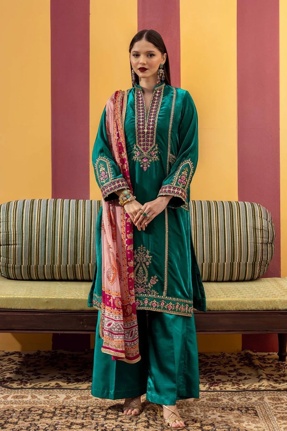 Maria B | M Basics Festive Velvet | MB-USW24-604 - Aqsa Fabrics