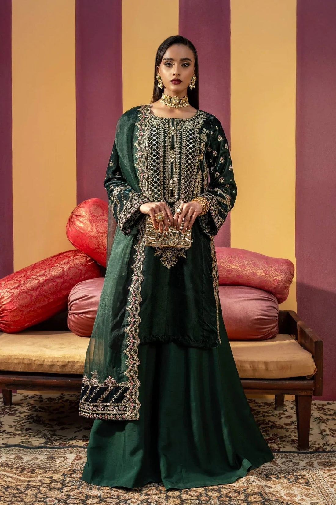 Maria B | M Basics Festive Velvet | MB-USW24-606 - Aqsa Fabrics