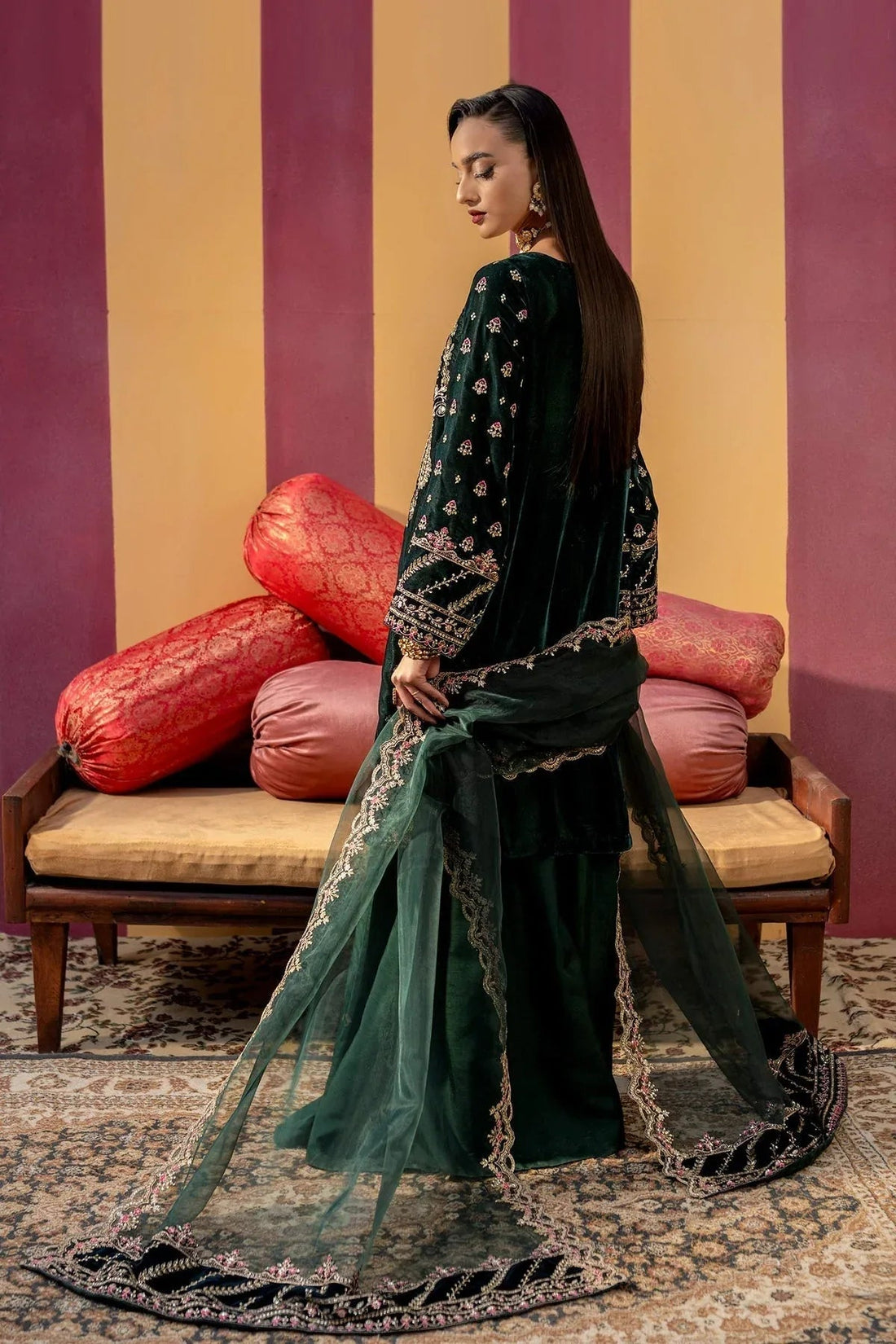 Maria B | M Basics Festive Velvet | MB-USW24-606 - Aqsa Fabrics