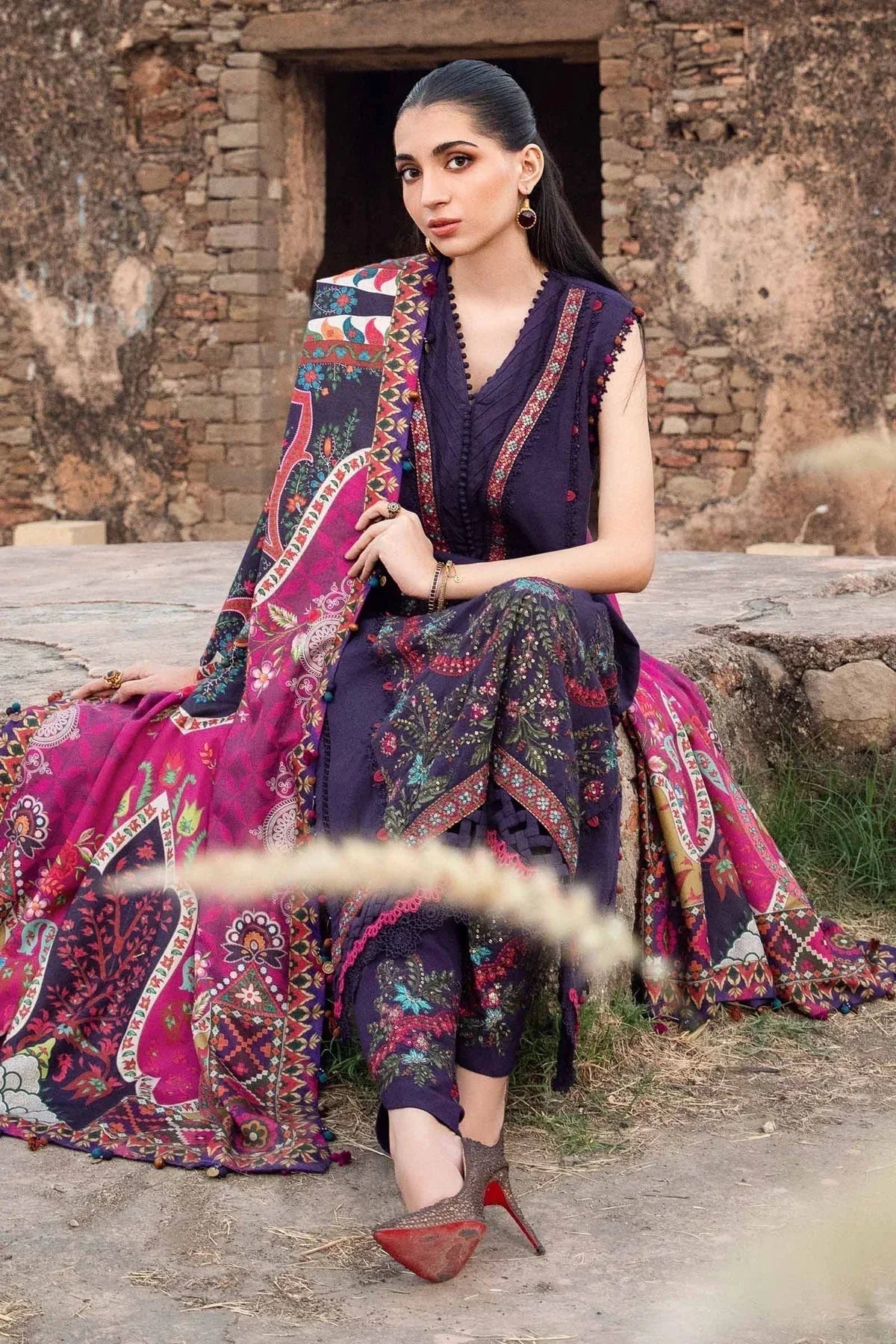 Maria B | M Prints Winter 24 | MPT-2402-A - Aqsa Fabrics