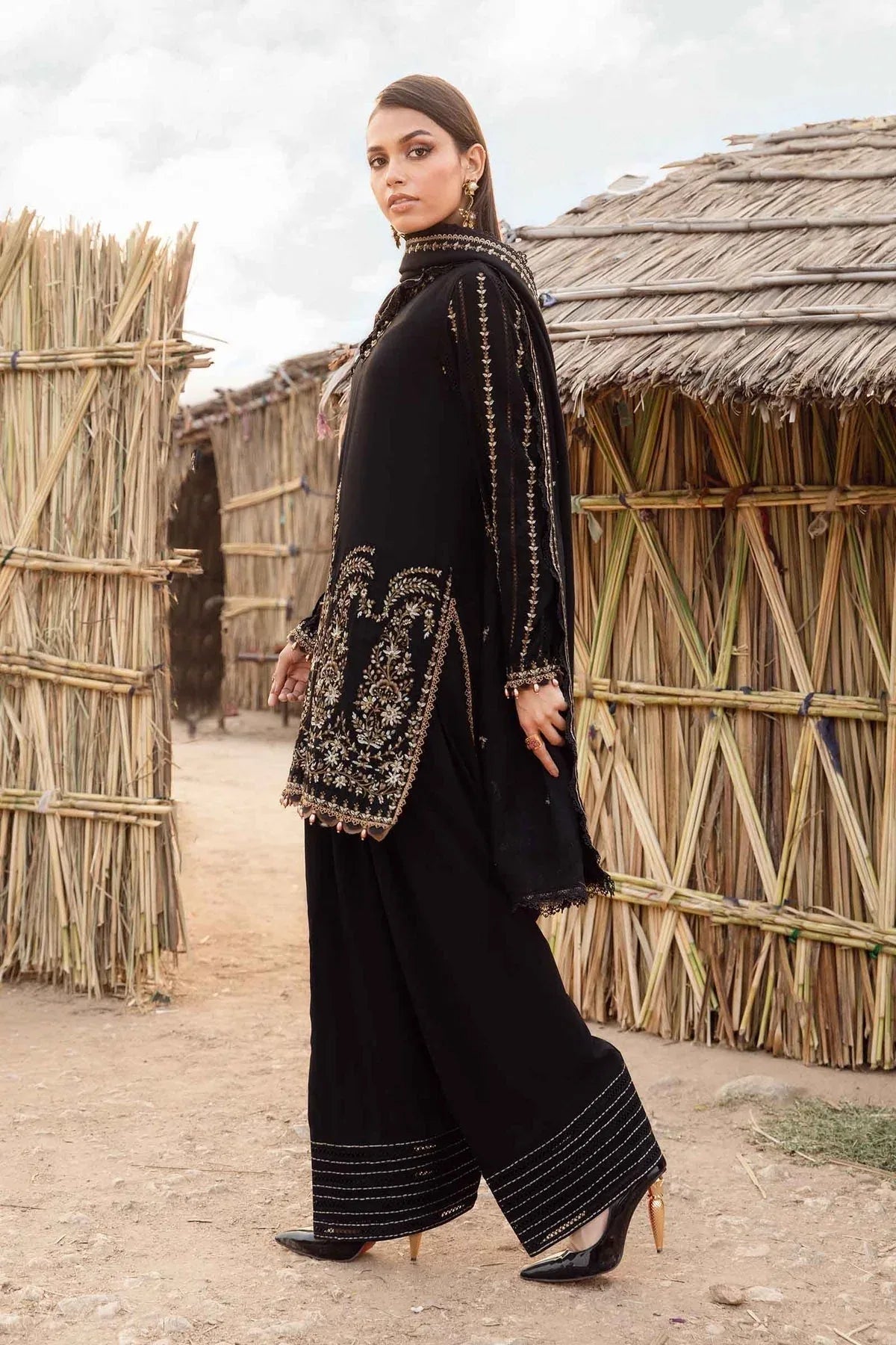 Maria B | M Prints Winter 24 | MPT-2403-B - Aqsa Fabrics