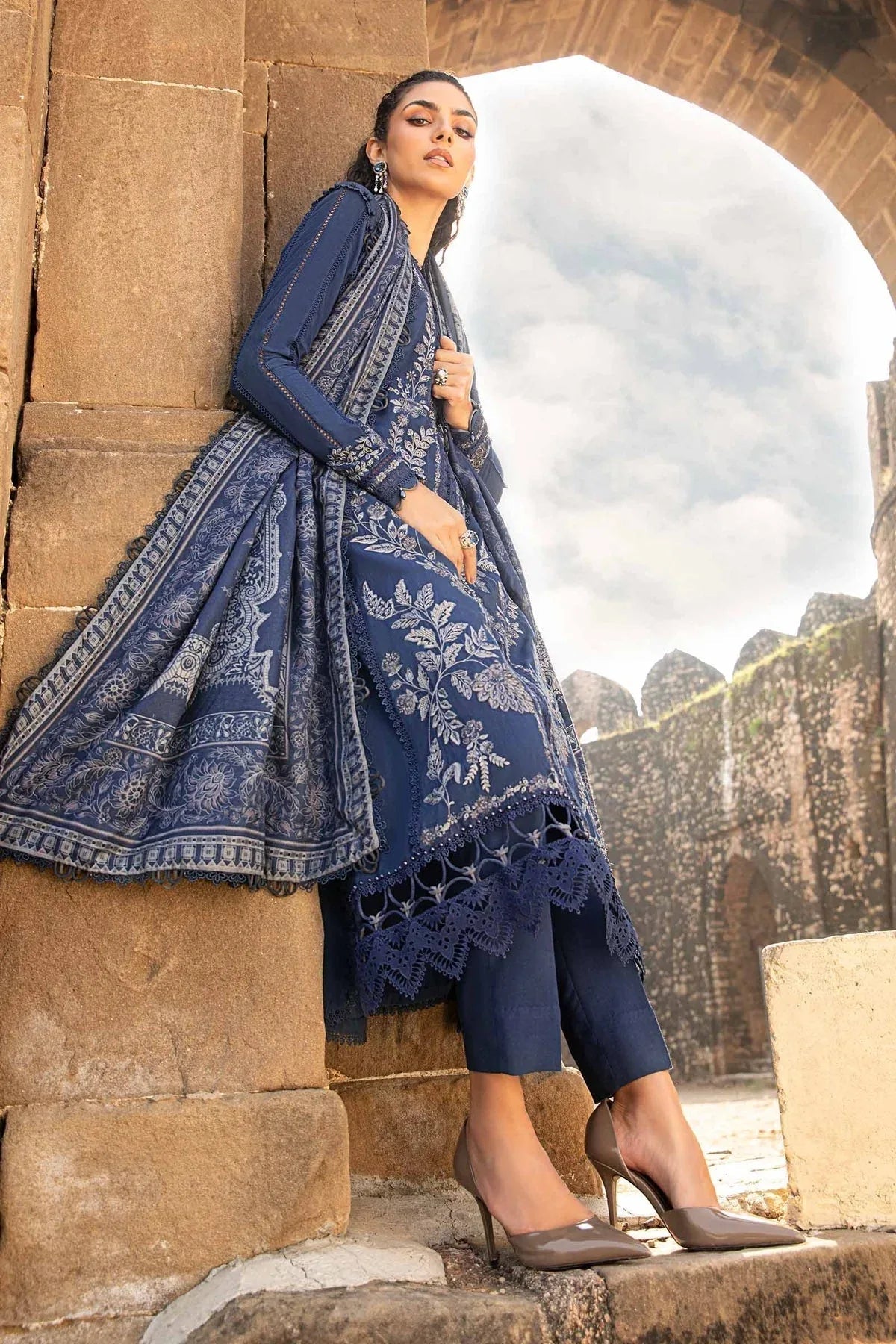 Maria B | M Prints Winter 24 | MPT-2404-B - Aqsa Fabrics