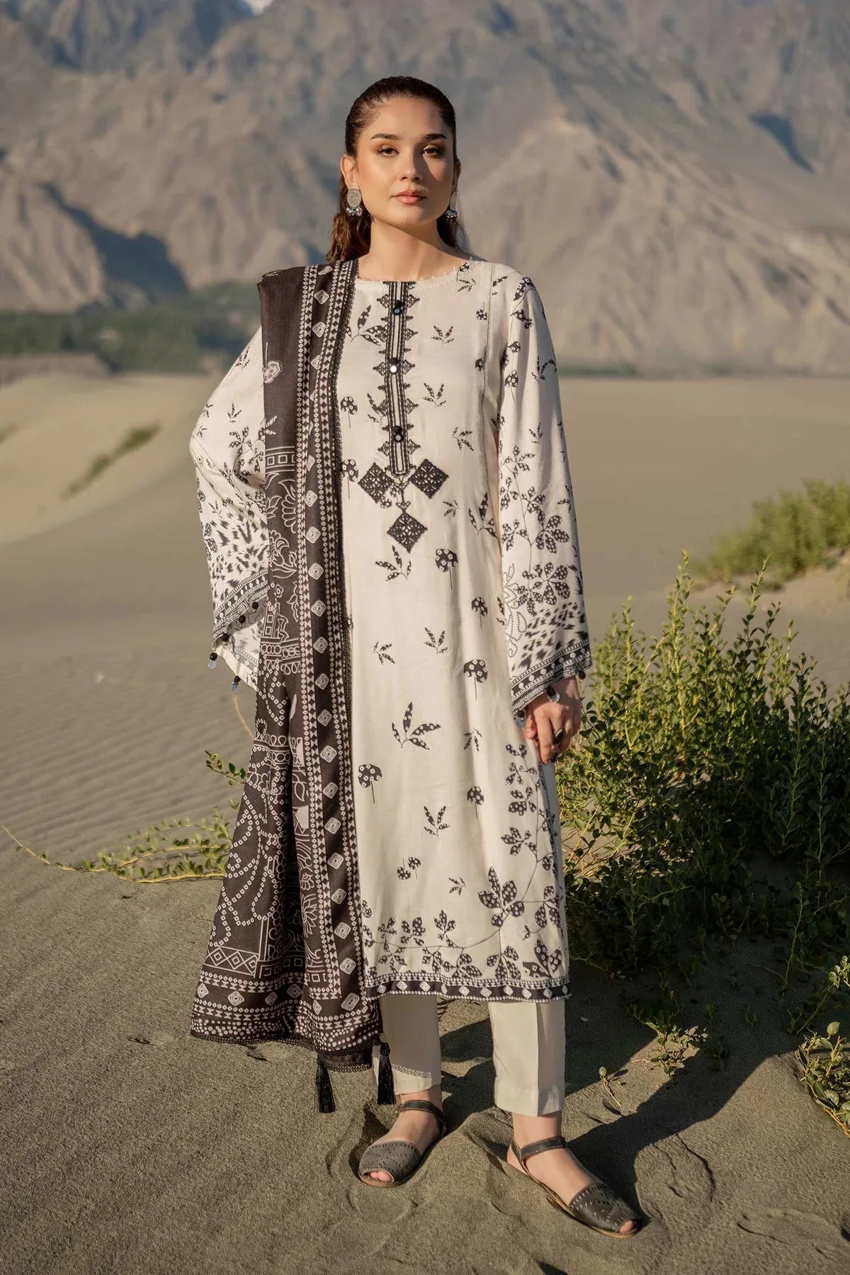 Maria B | Winter Basics 2024 |  507-A - Aqsa Fabrics