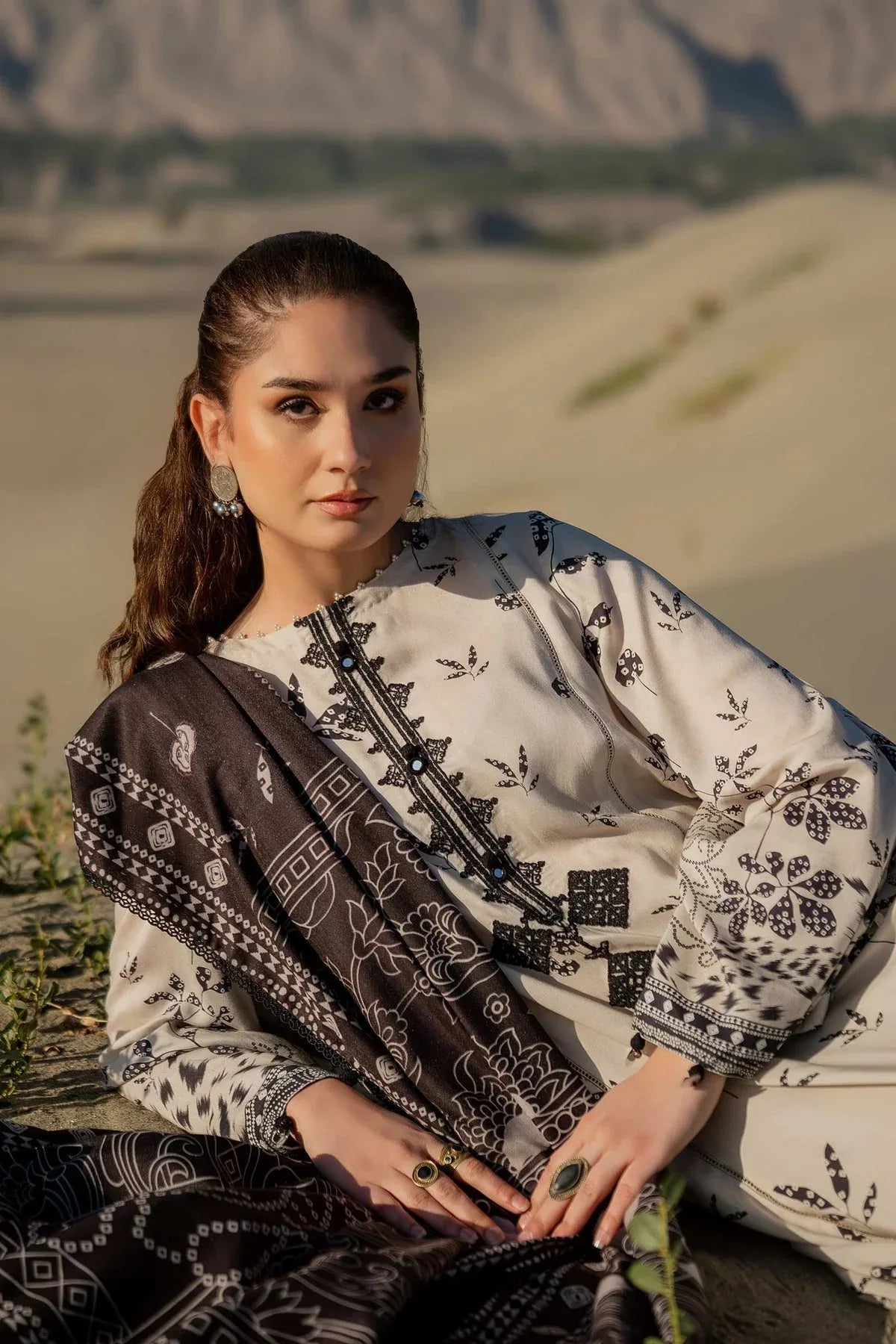 Maria B | Winter Basics 2024 |  507-A - Aqsa Fabrics