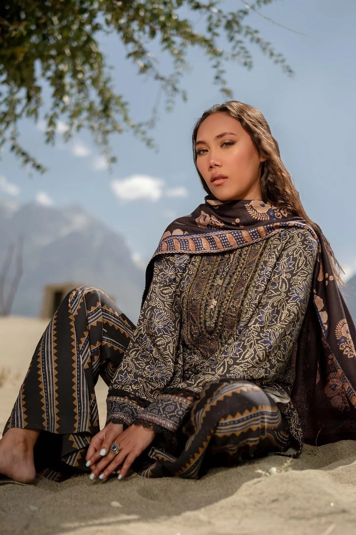 Maria B | Winter Basics 2024 |  511-A - Aqsa Fabrics