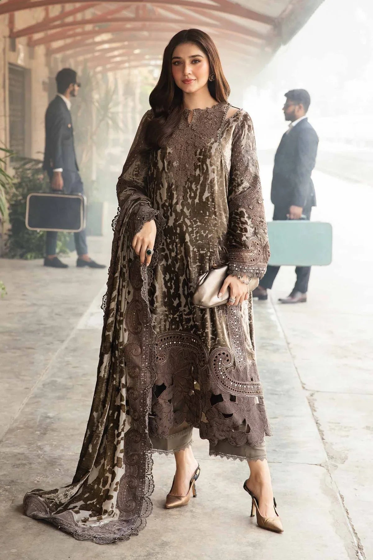 Maria B | Winter Luxe 24 | DL-1201 - Aqsa Fabrics