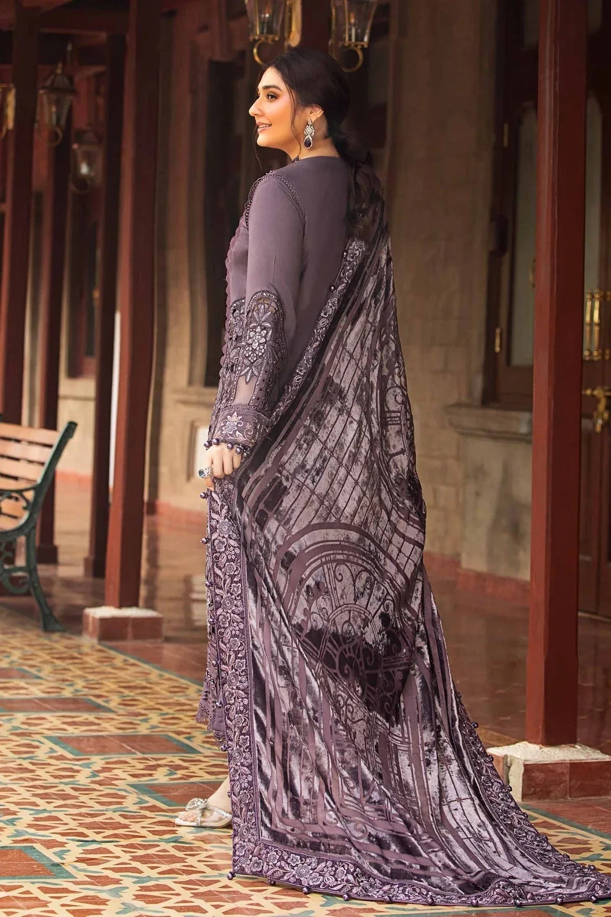 Maria B | Winter Luxe 24 | DL-1202 - Aqsa Fabrics